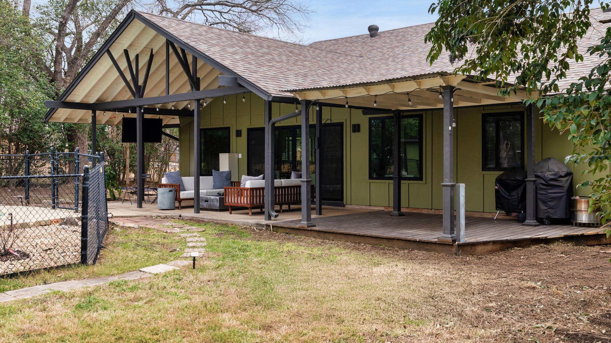 404 Whitetail Dr, Manchaca, TX 78652