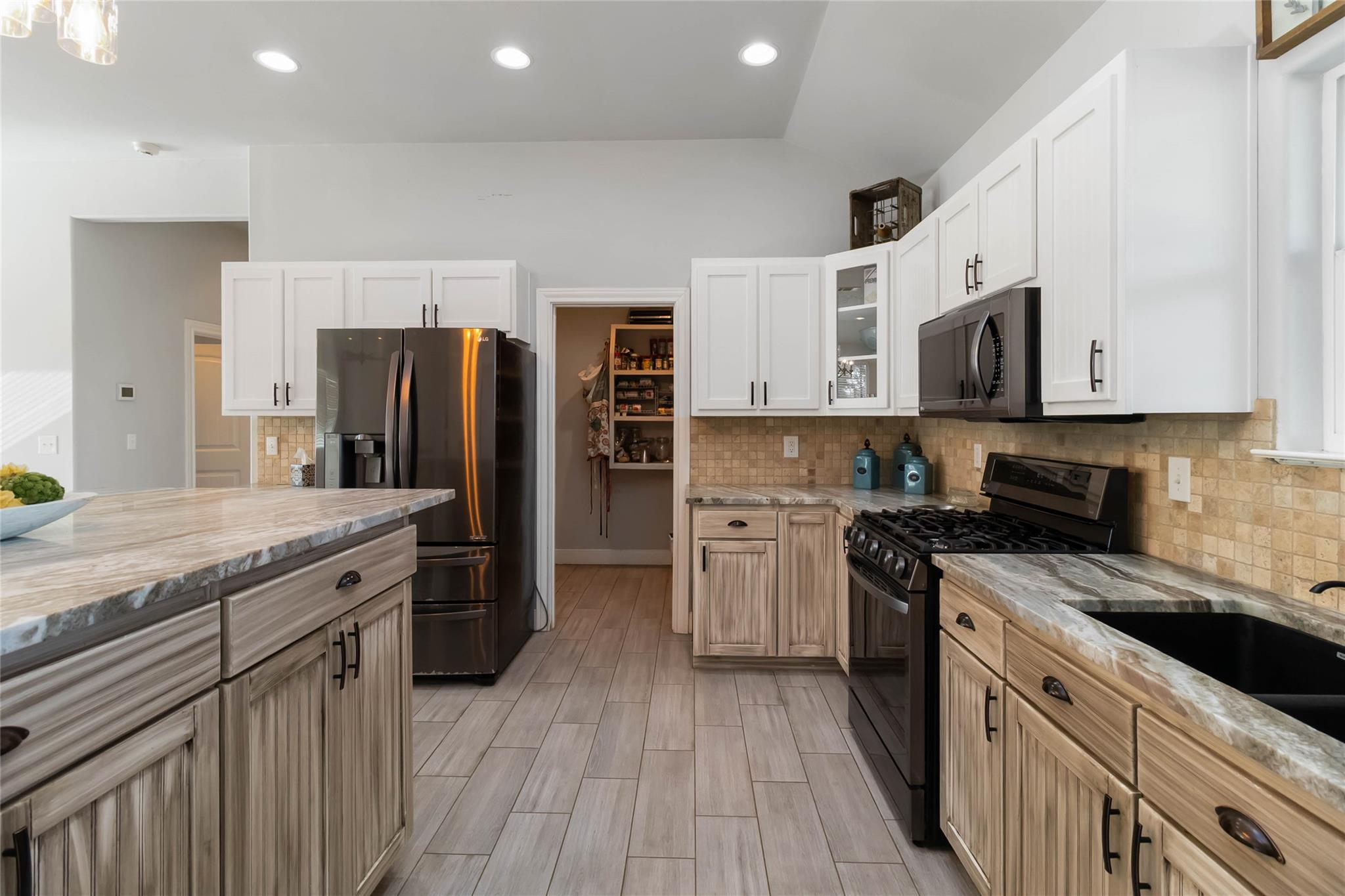 3870 S SH 304, Rosanky, TX 78953