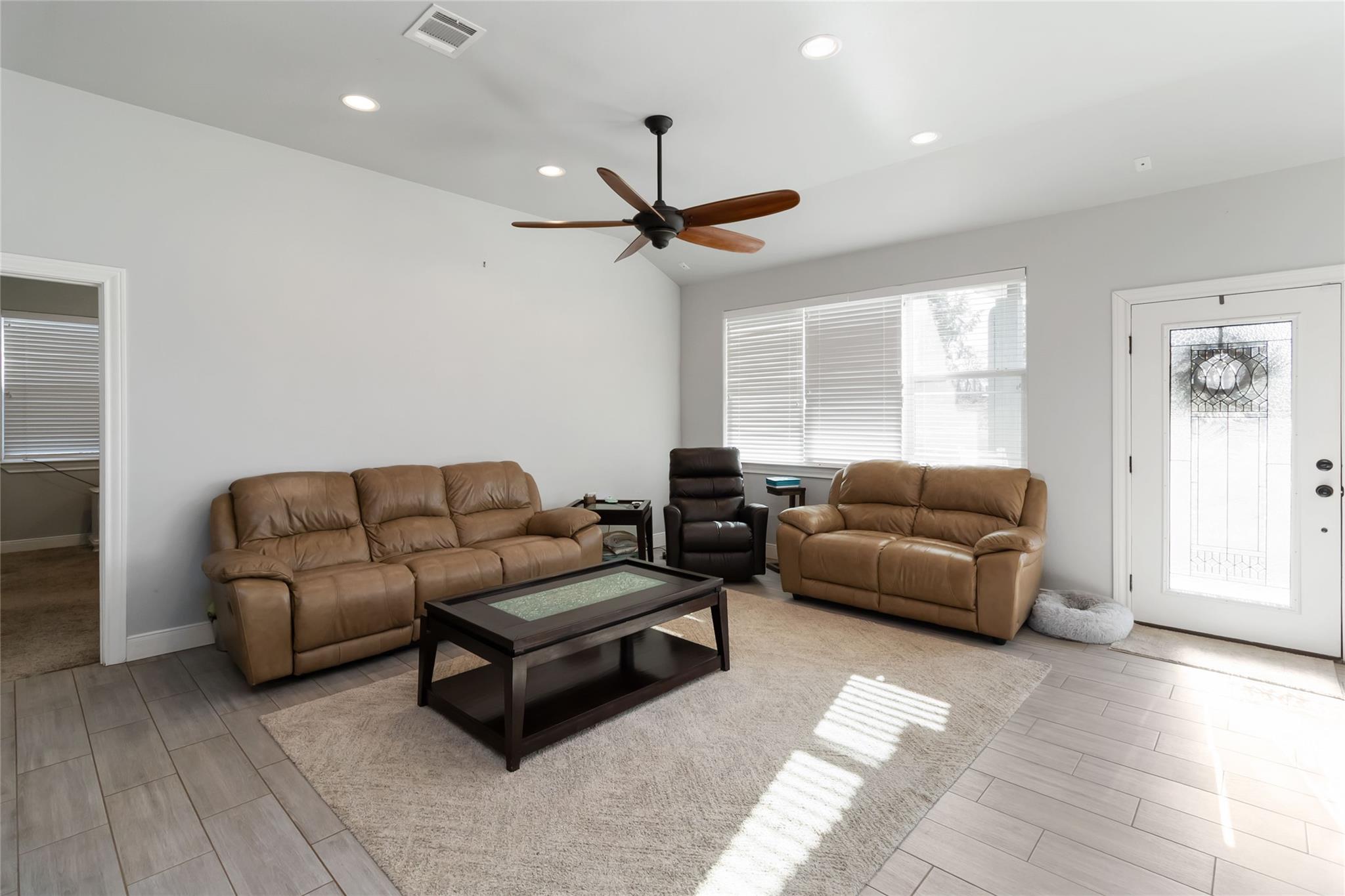 3870 S SH 304, Rosanky, TX 78953