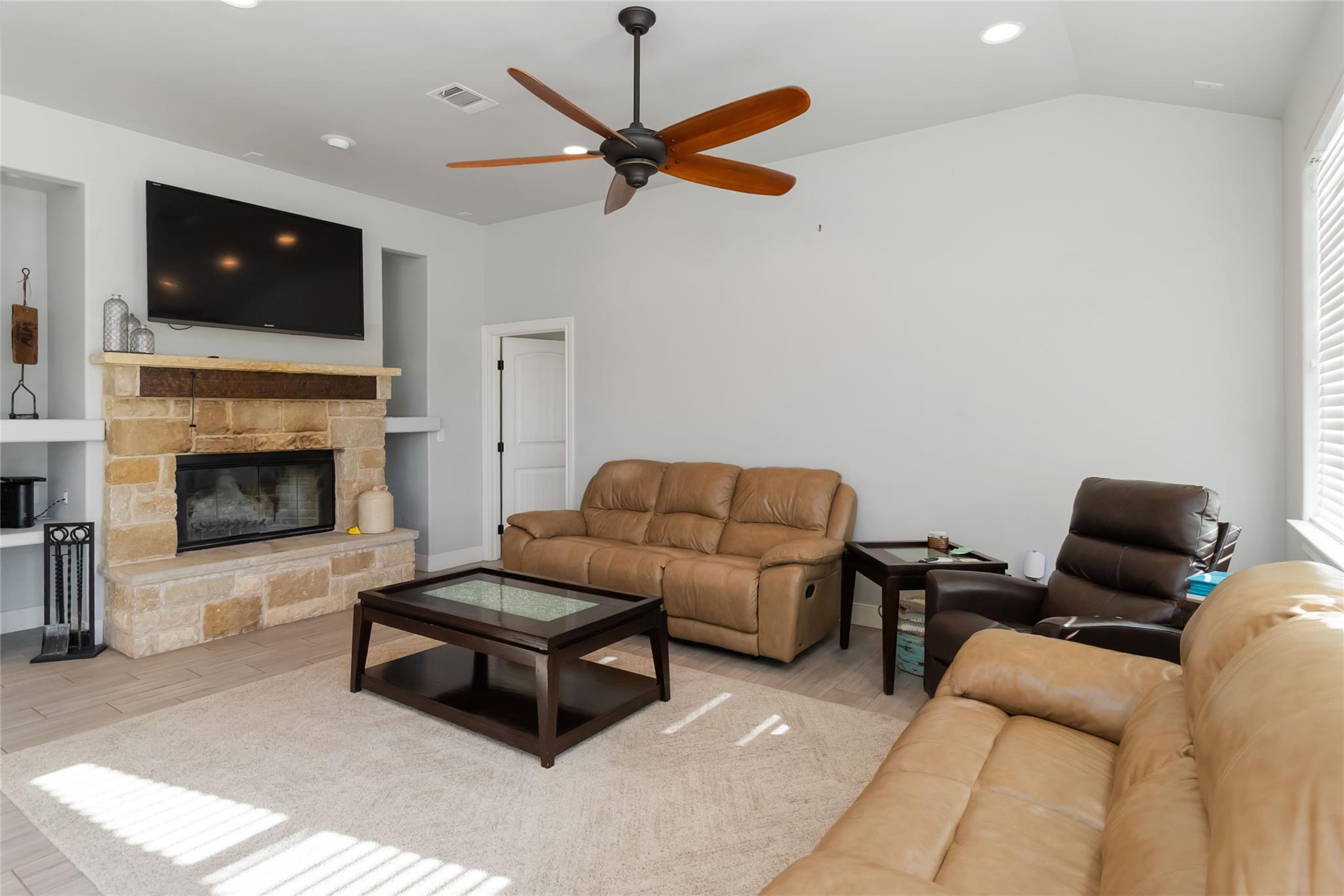 3870 S SH 304, Rosanky, TX 78953