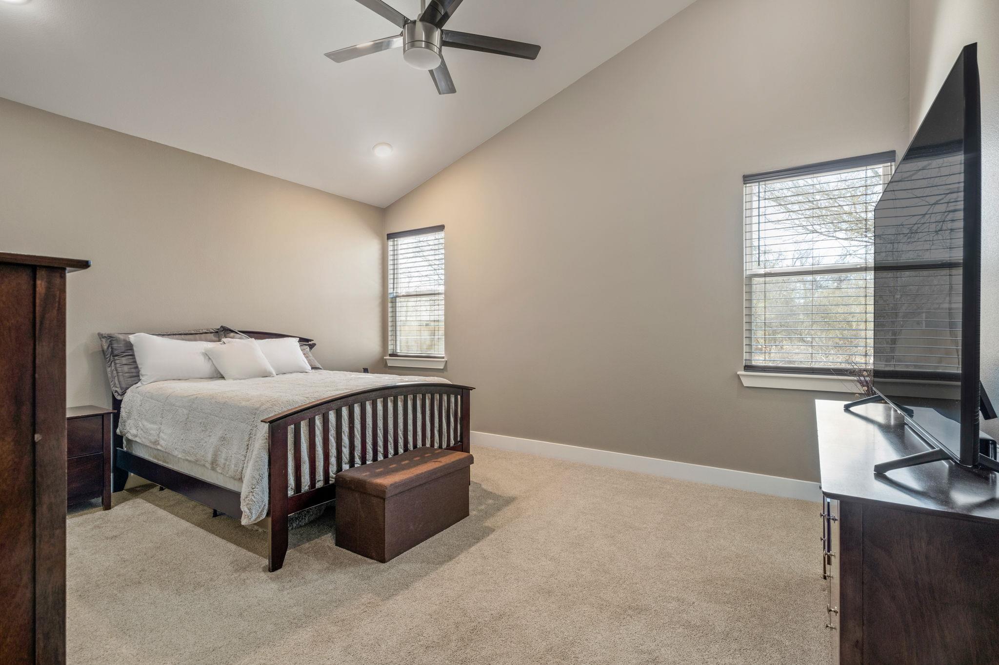 177 Mokulua Ln, Bastrop, TX 78602