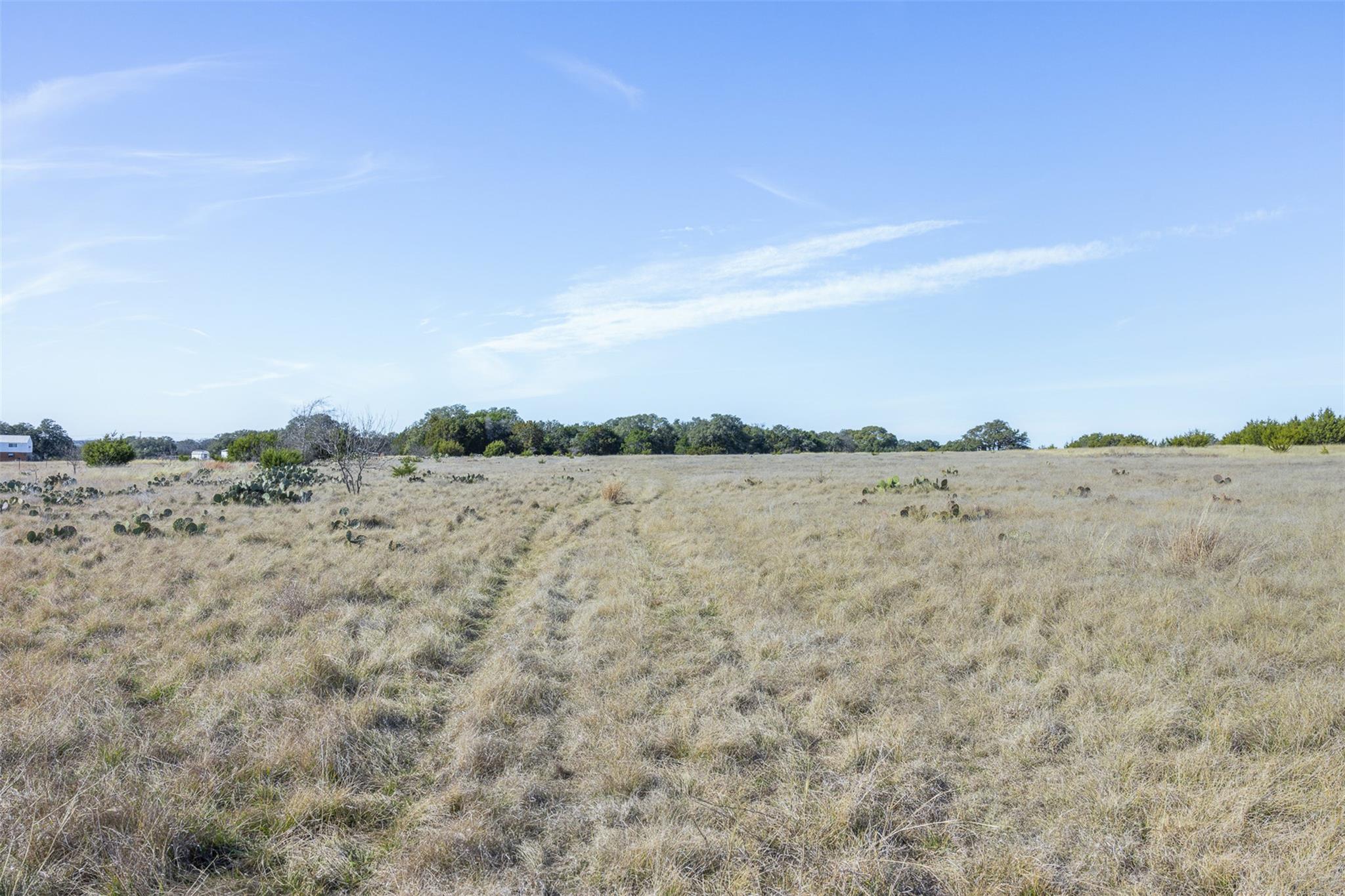 10 Bluestem Ln, Lampasas, TX 76550