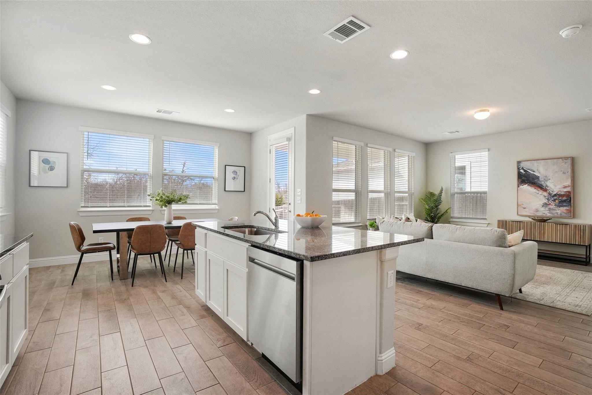 113 Stone Canyon Dr, Georgetown, TX 78628