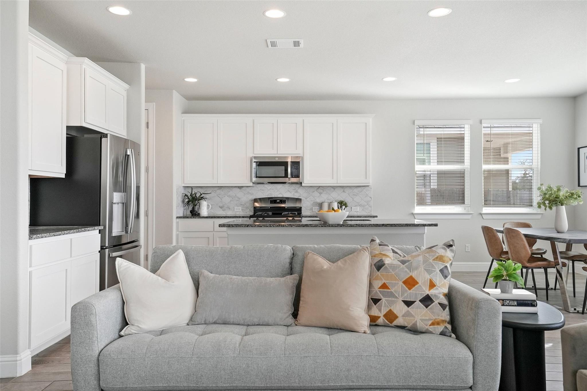 113 Stone Canyon Dr, Georgetown, TX 78628