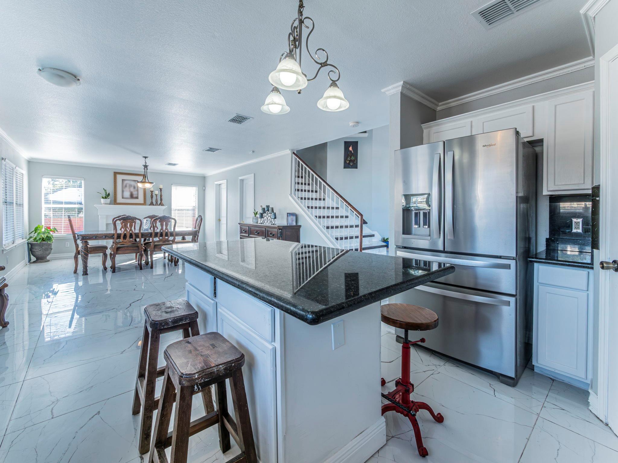 17607 Van Horn Ct, Round Rock, TX 78664