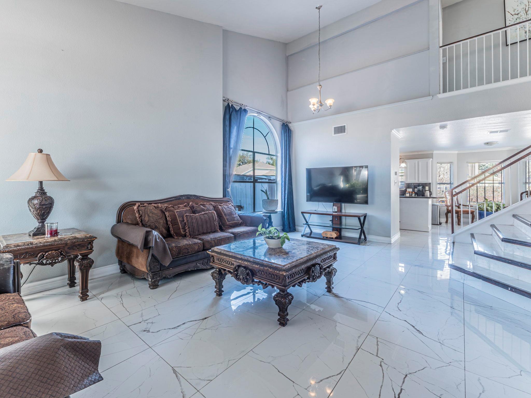 17607 Van Horn Ct, Round Rock, TX 78664