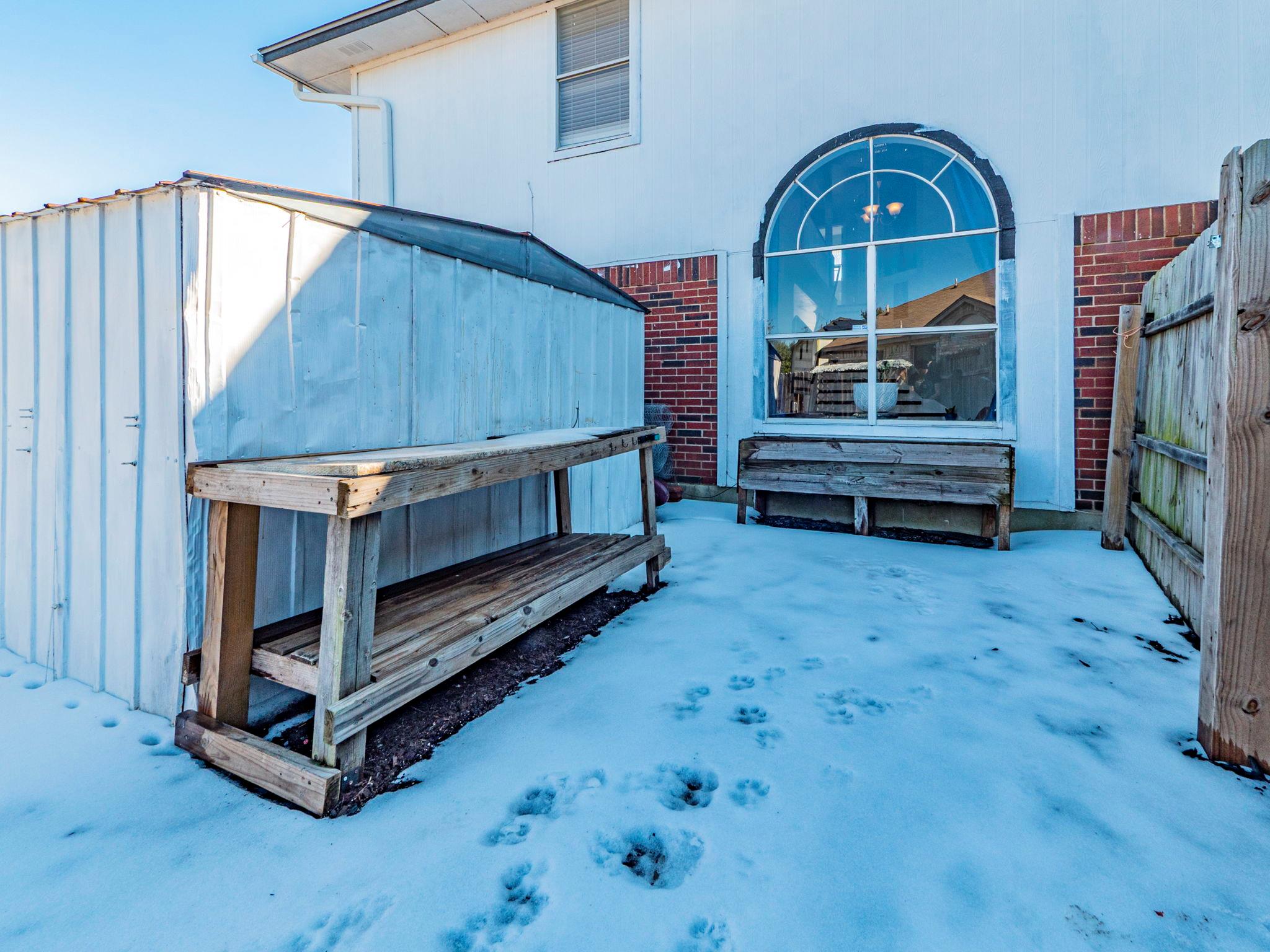 17607 Van Horn Ct, Round Rock, TX 78664