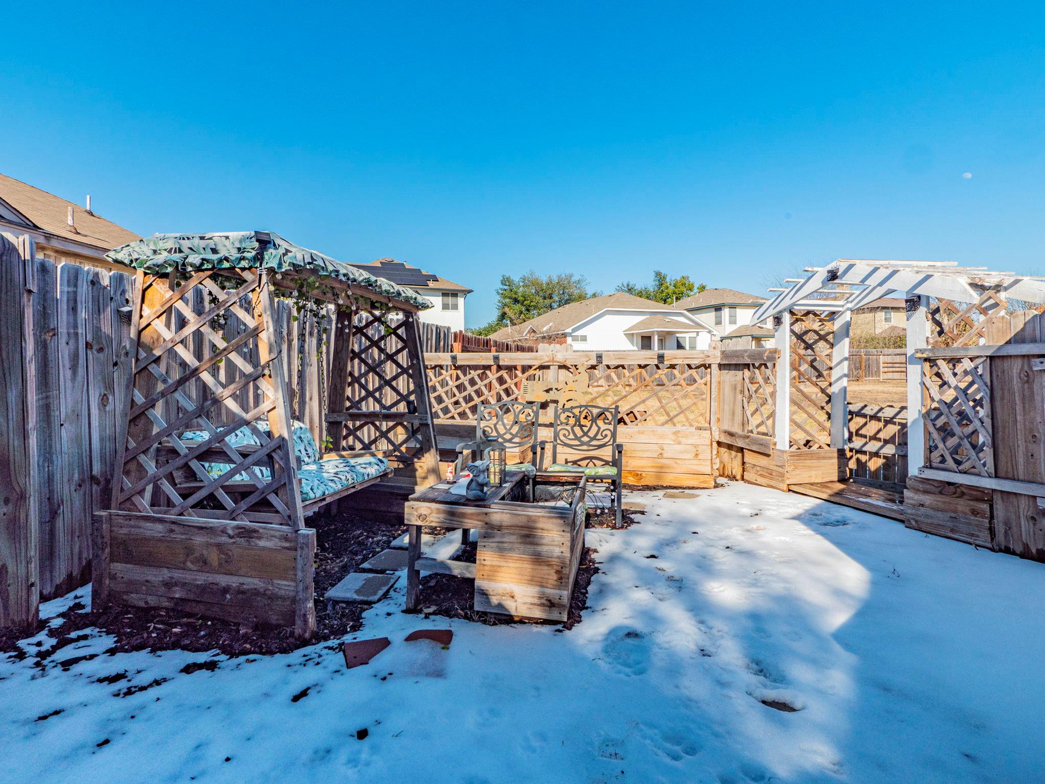 17607 Van Horn Ct, Round Rock, TX 78664