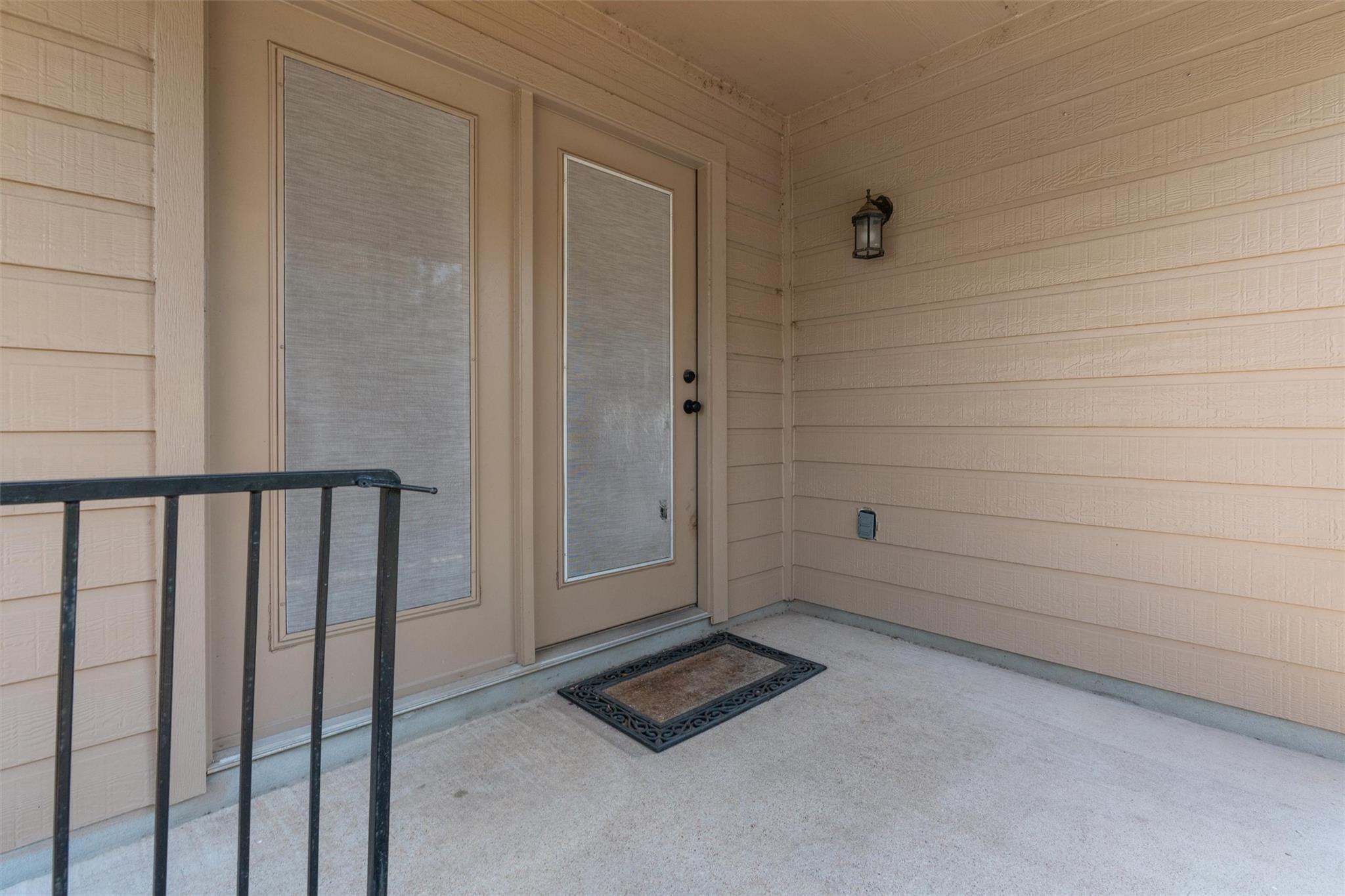 407 Red Hawk Dr, Leander, TX 78641