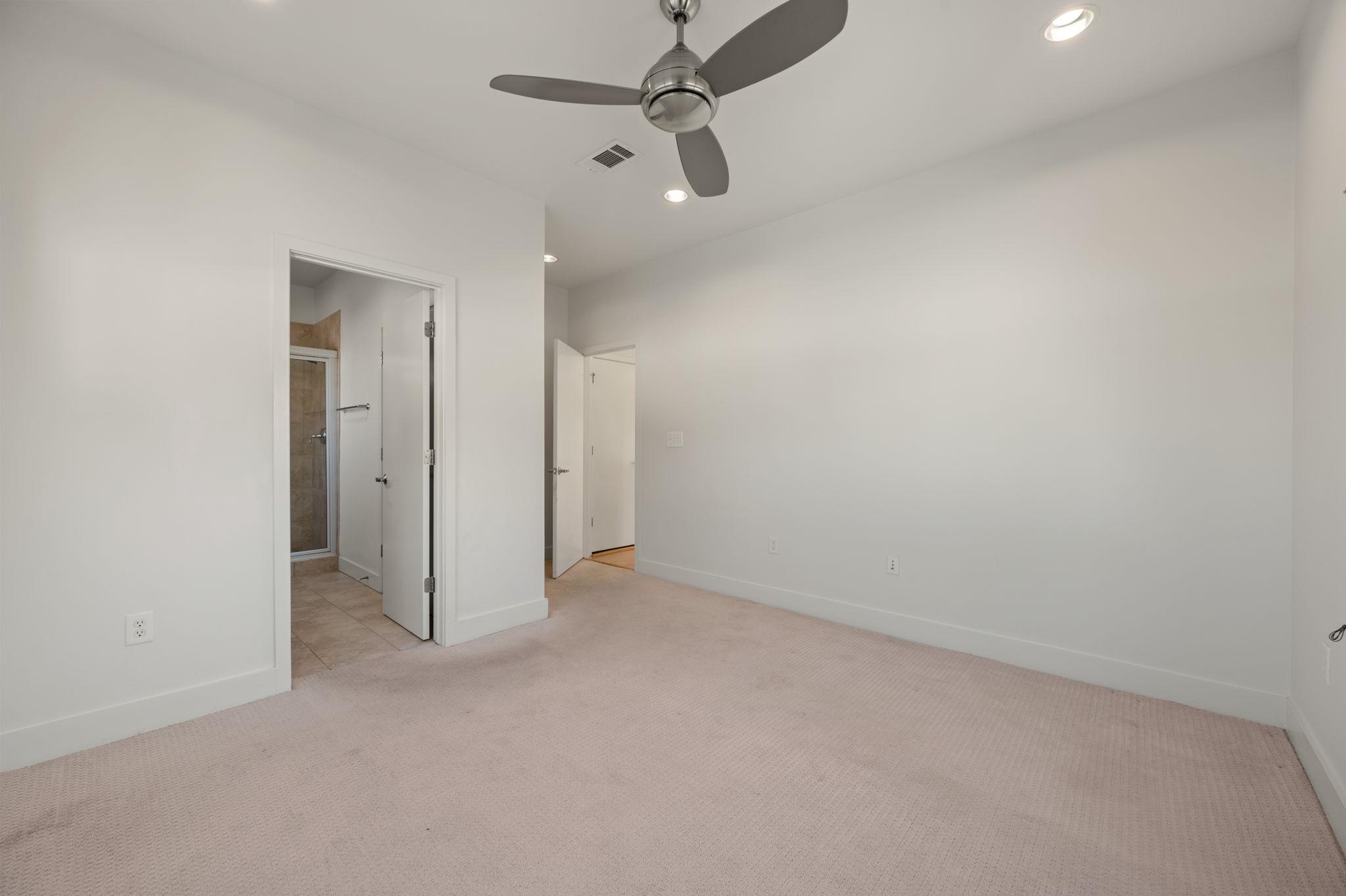 1702 S Lamar Blvd # 16, Austin, TX 78704