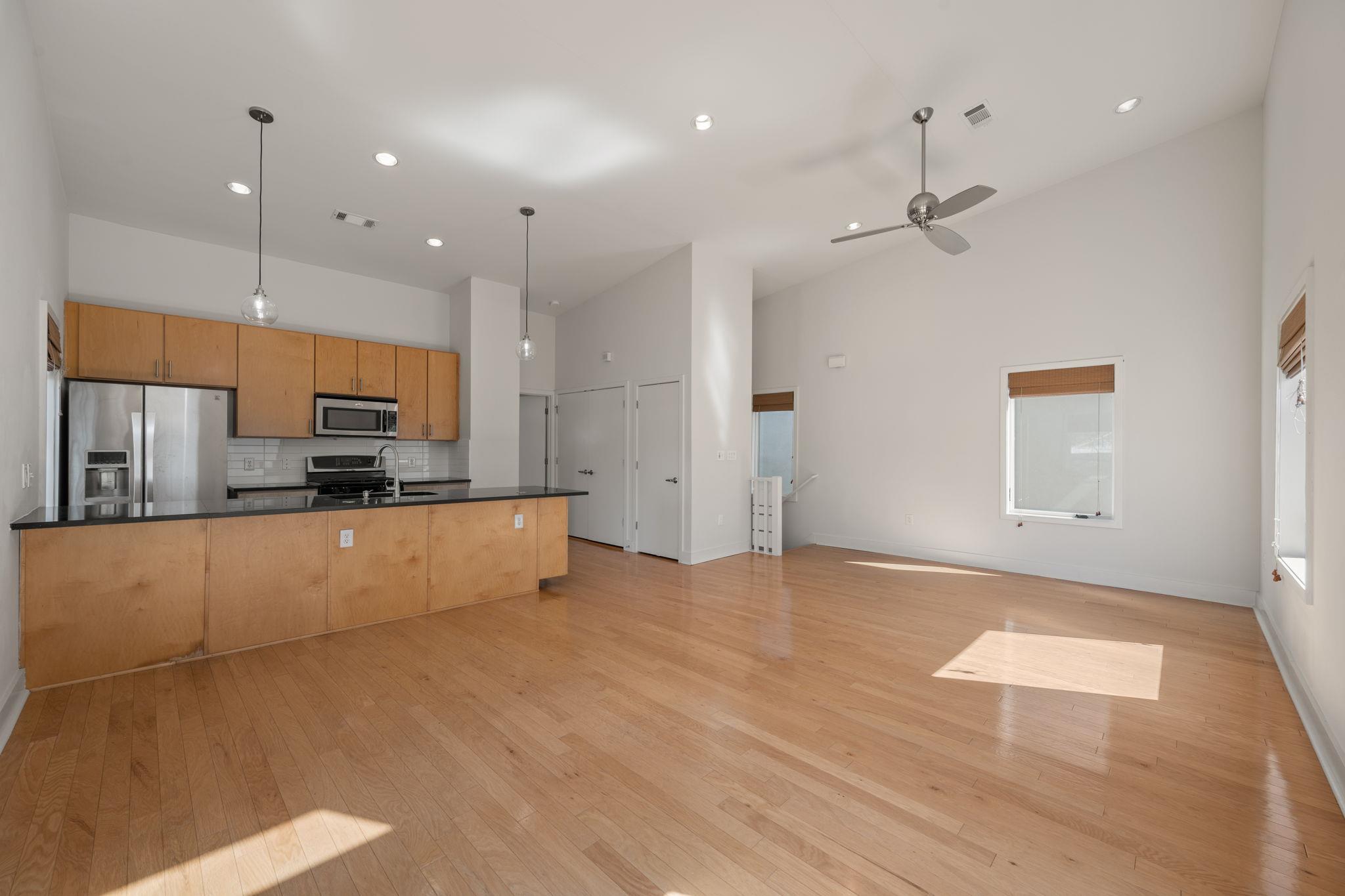 1702 S Lamar Blvd # 16, Austin, TX 78704