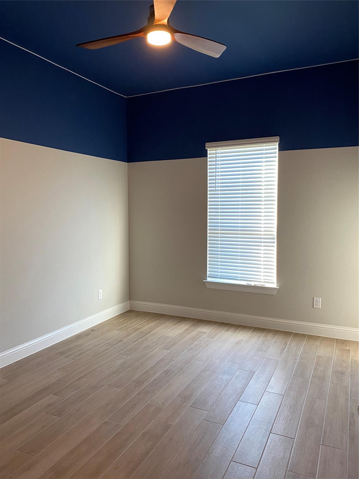 359 Raptor Beak Way, Cedar Creek, TX 78612