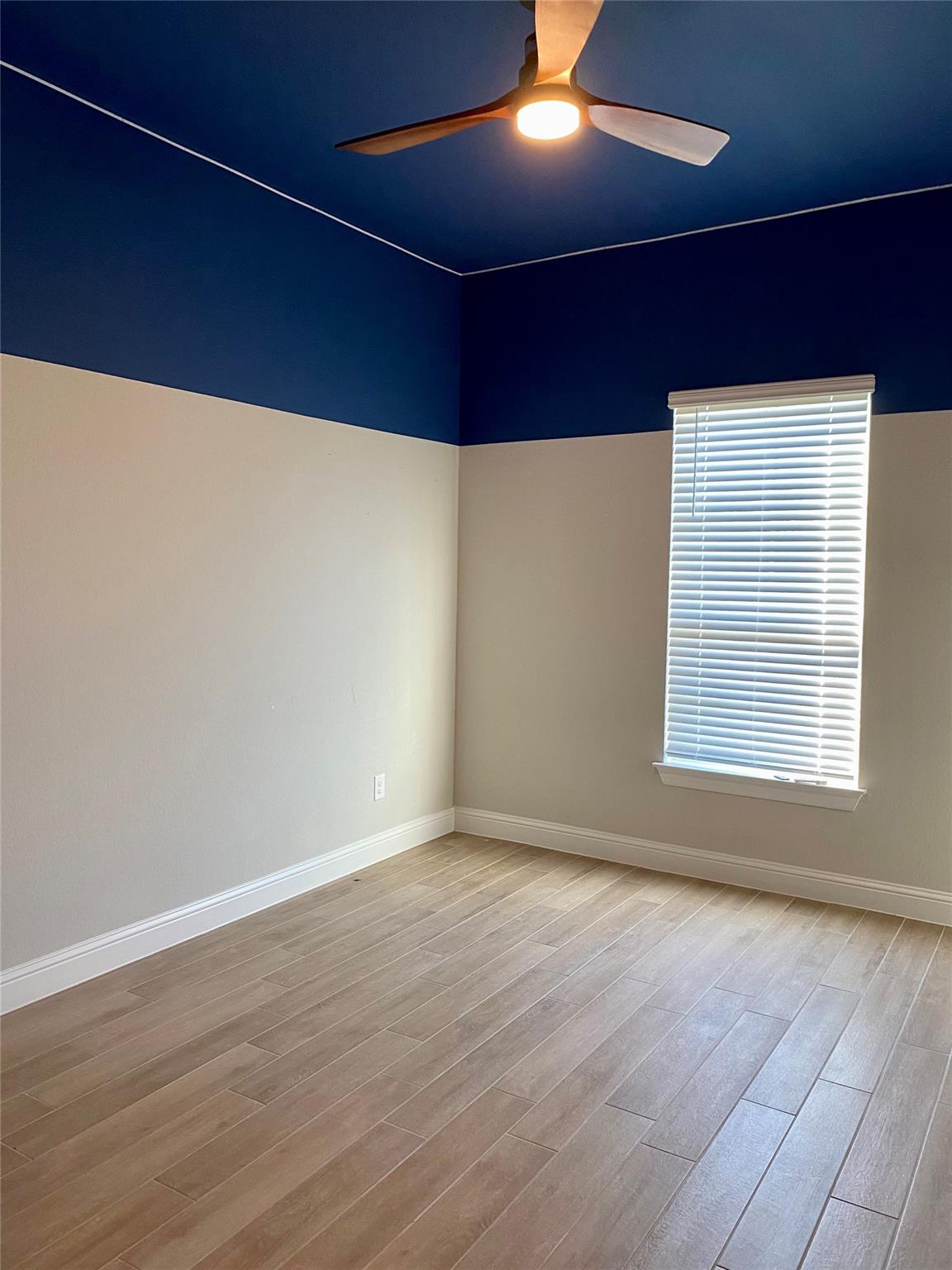 359 Raptor Beak Way, Cedar Creek, TX 78612