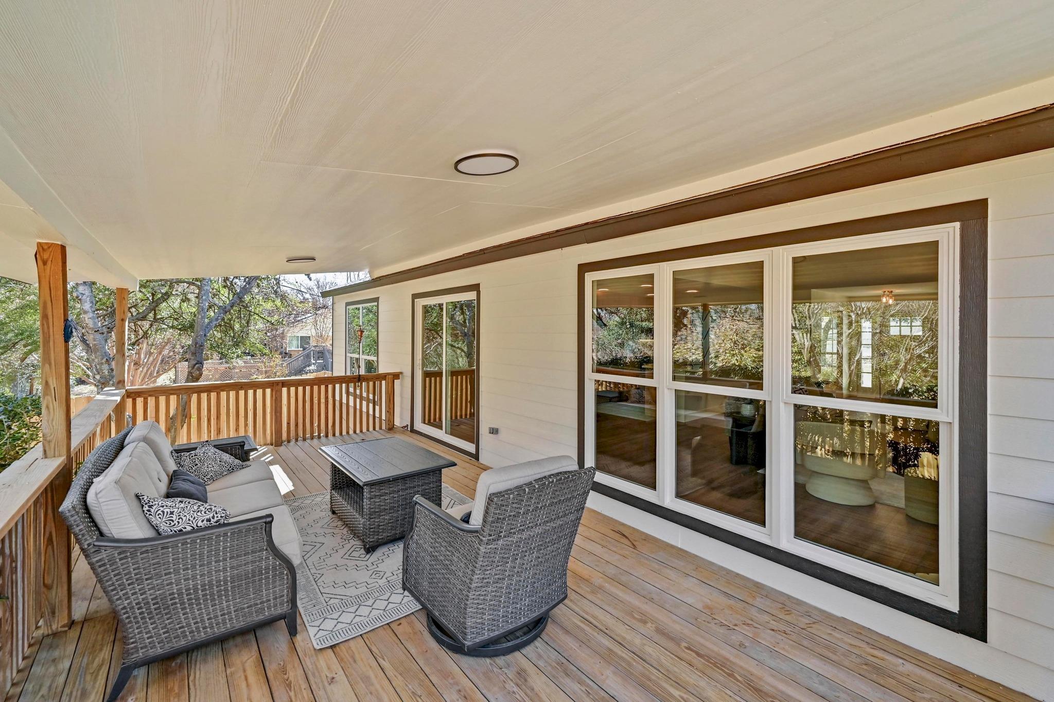 11837 Eubank Dr, Austin, TX 78758