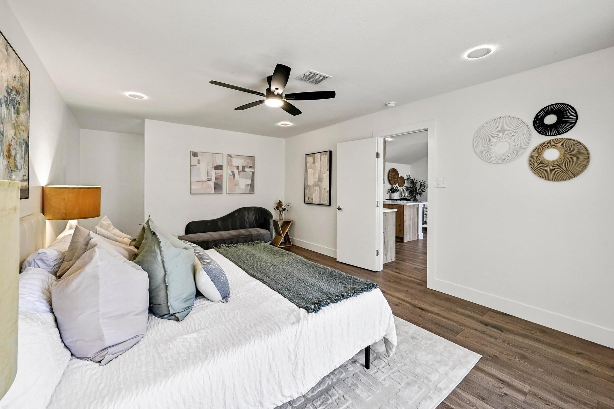 11837 Eubank Dr, Austin, TX 78758