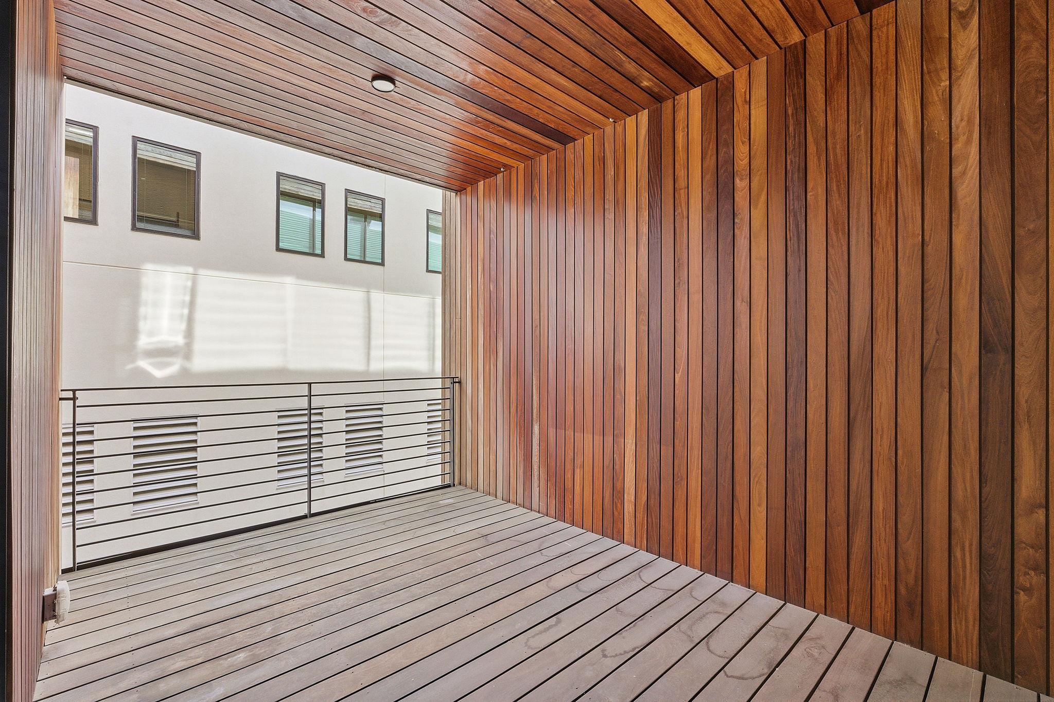 1010 W 10th St # 203, Austin, TX 78703