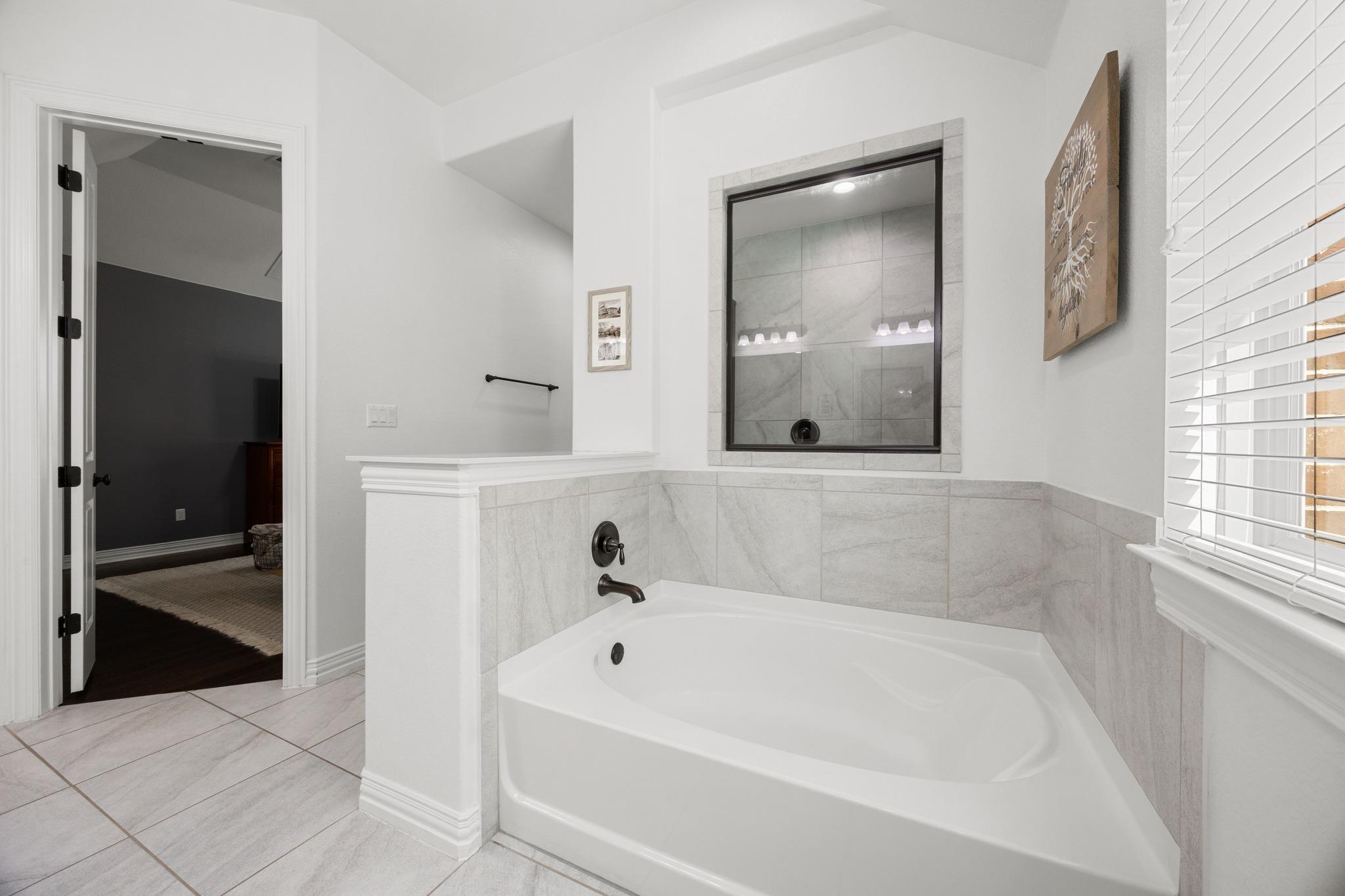 152 Fannin Battleground Ln, Georgetown, TX 78628