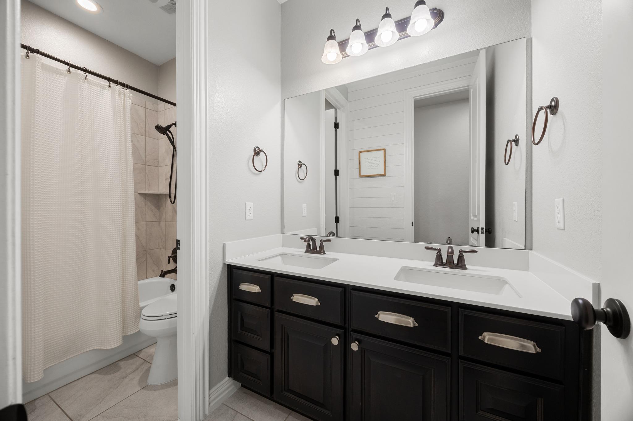 152 Fannin Battleground Ln, Georgetown, TX 78628