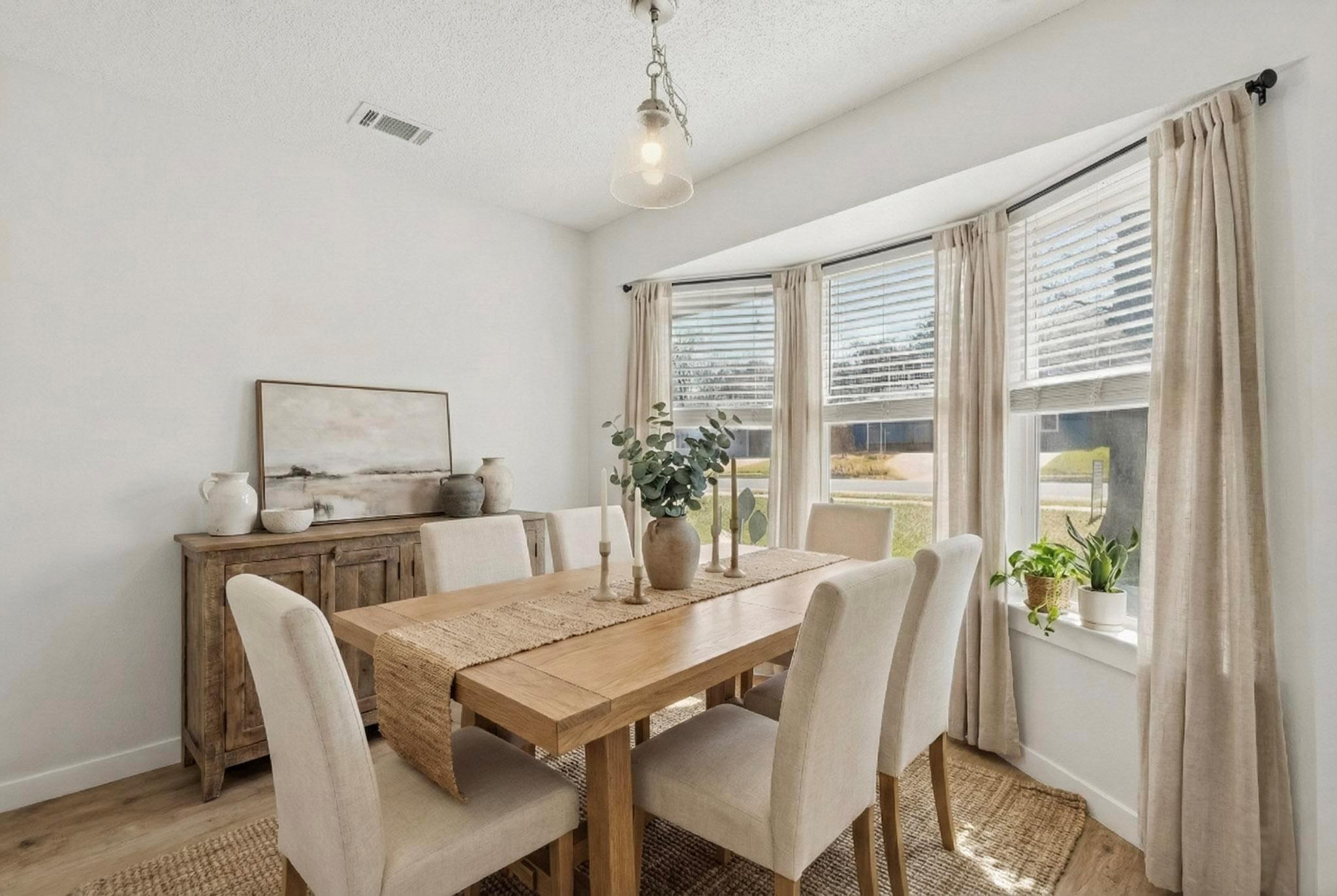 1004 Speer Ln, Austin, TX 78745