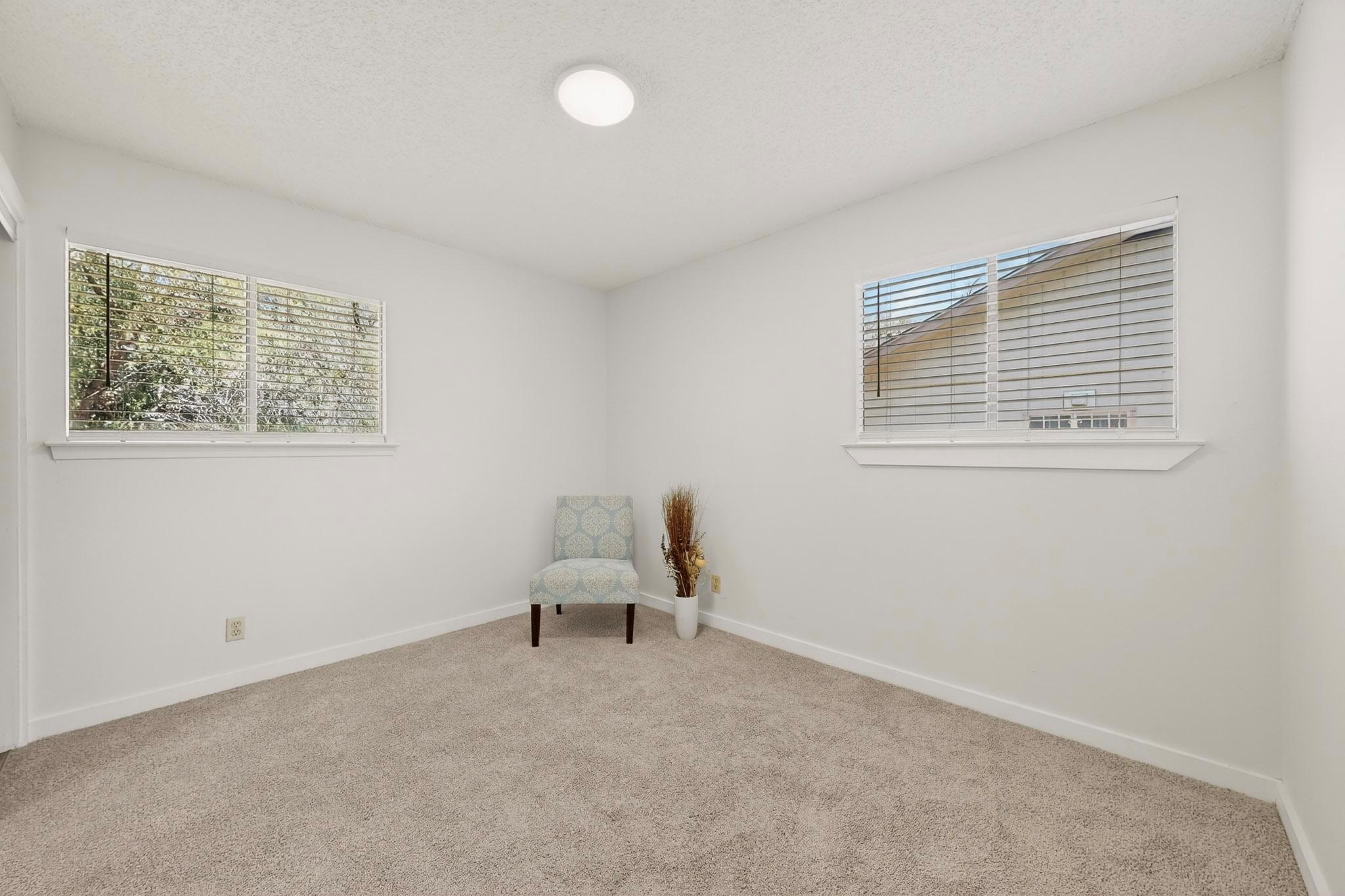 1004 Speer Ln, Austin, TX 78745