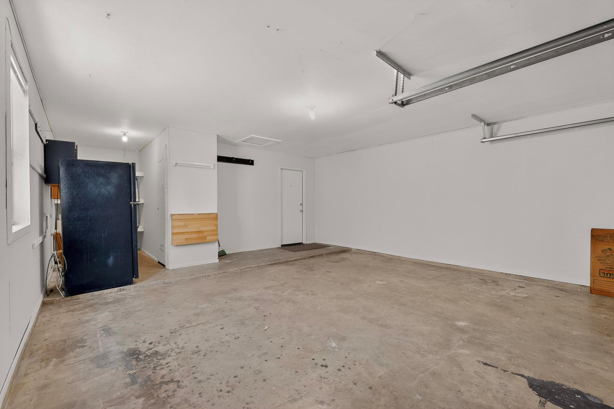 1004 Speer Ln, Austin, TX 78745