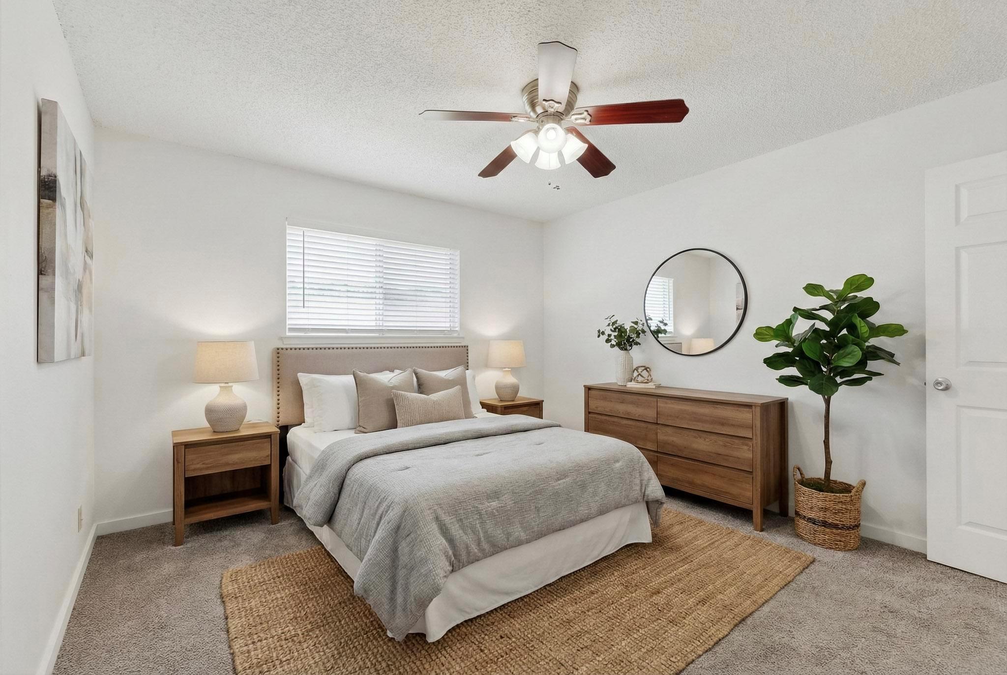 1004 Speer Ln, Austin, TX 78745