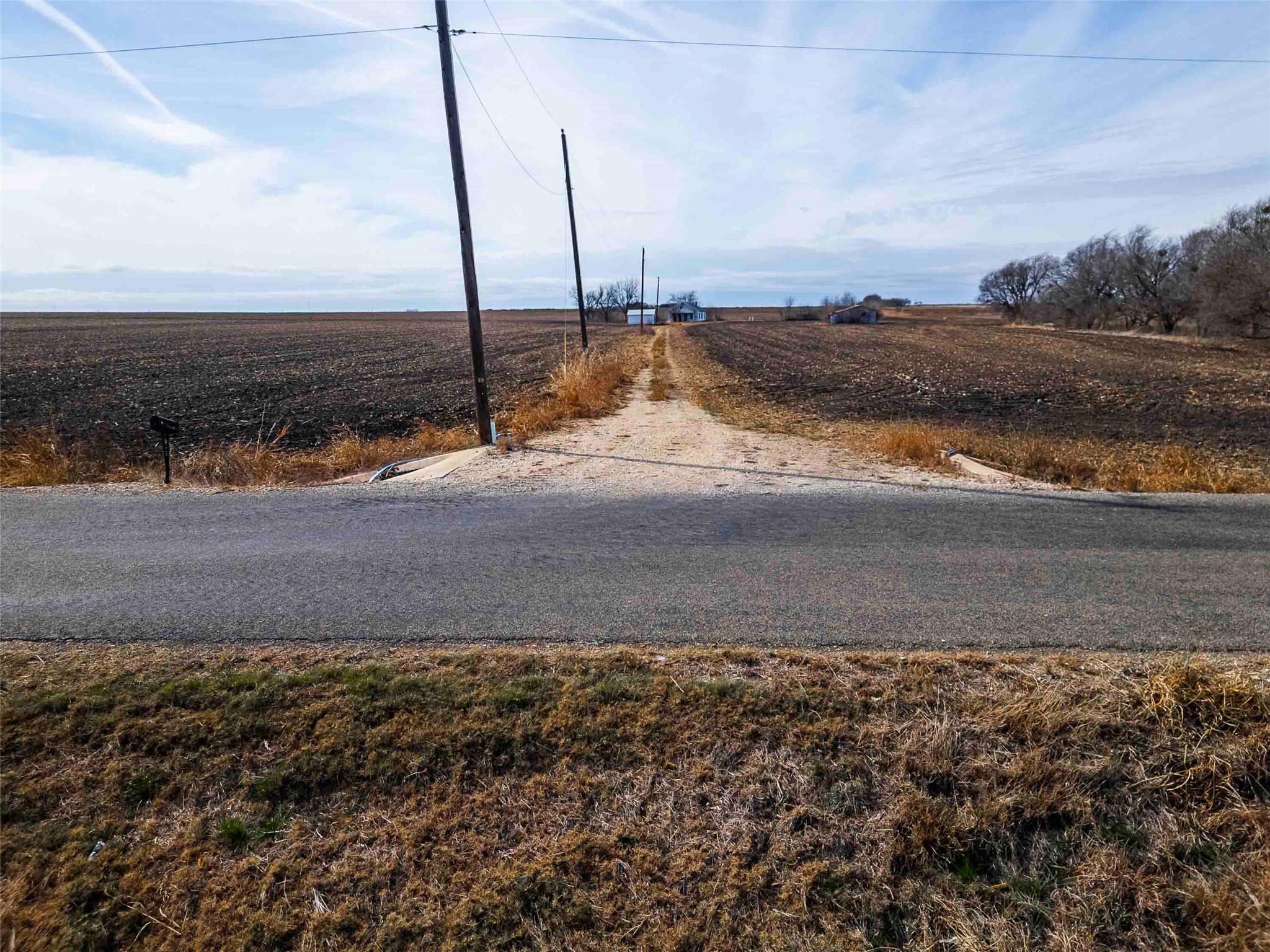 1251 County Road 340, Granger, TX 76530