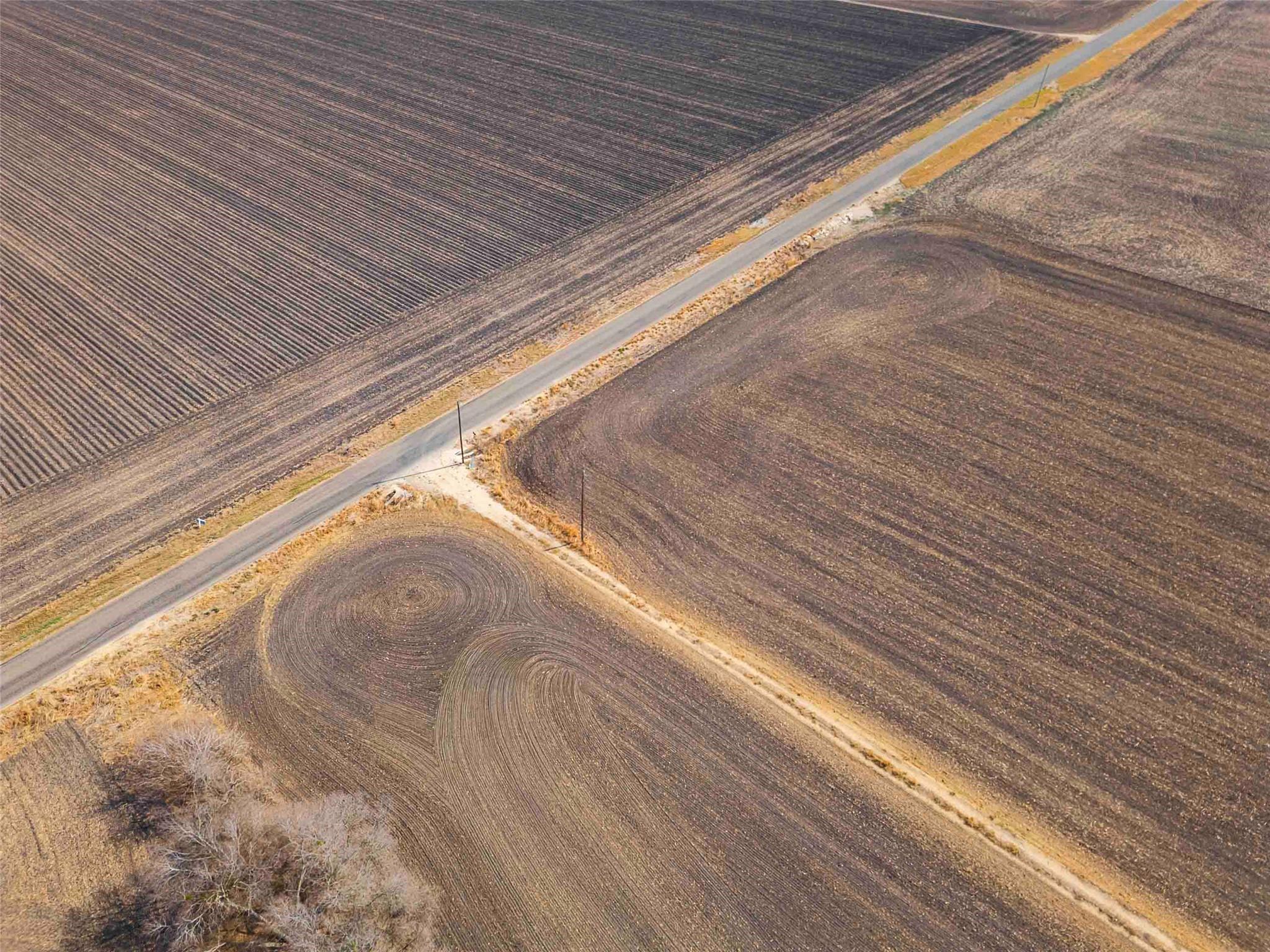 1251 County Road 340, Granger, TX 76530