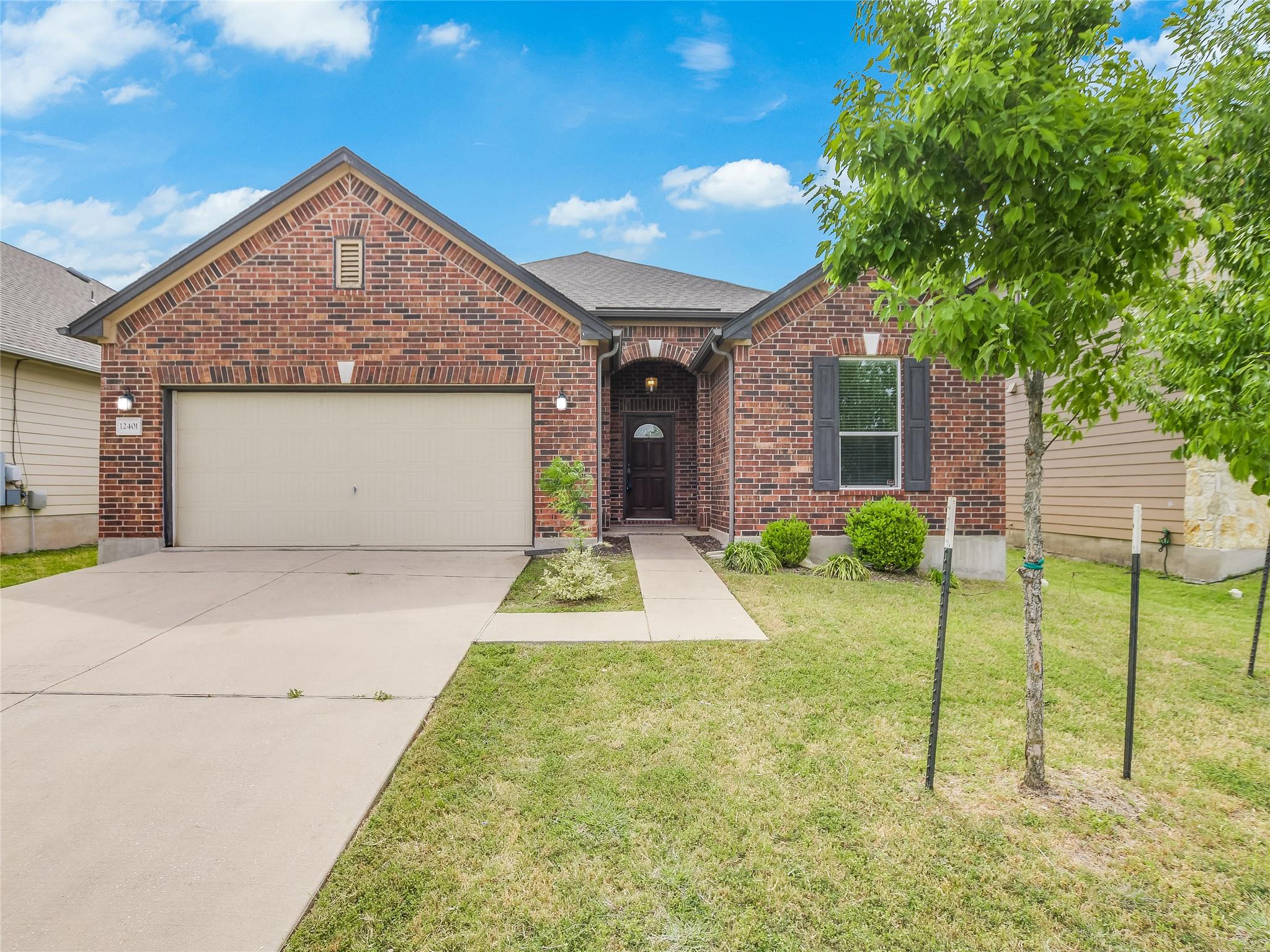 12401 Dwight Eisenhower St, Manor, TX 78653
