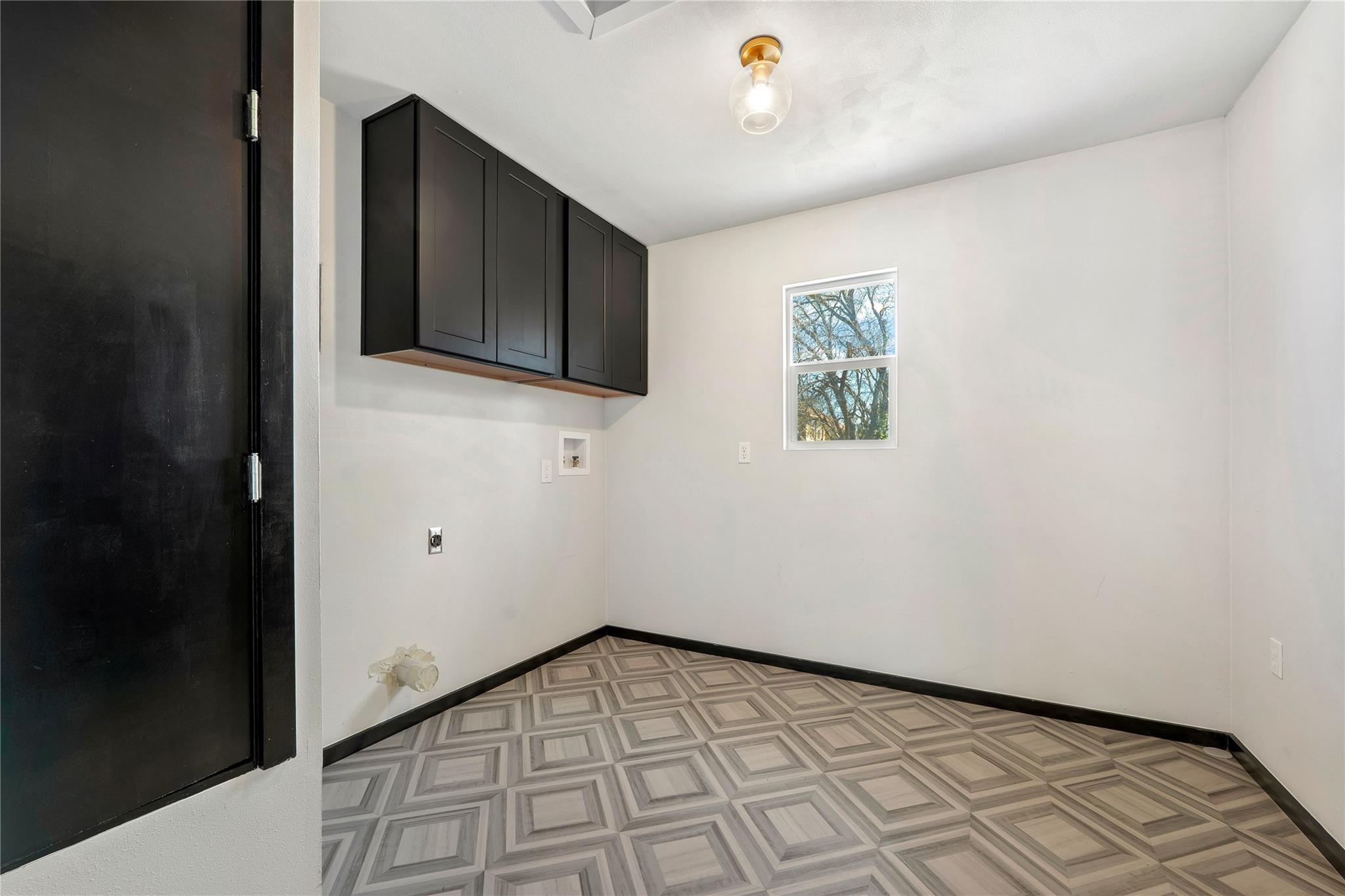 6915 Providence Ave, Austin, TX 78752