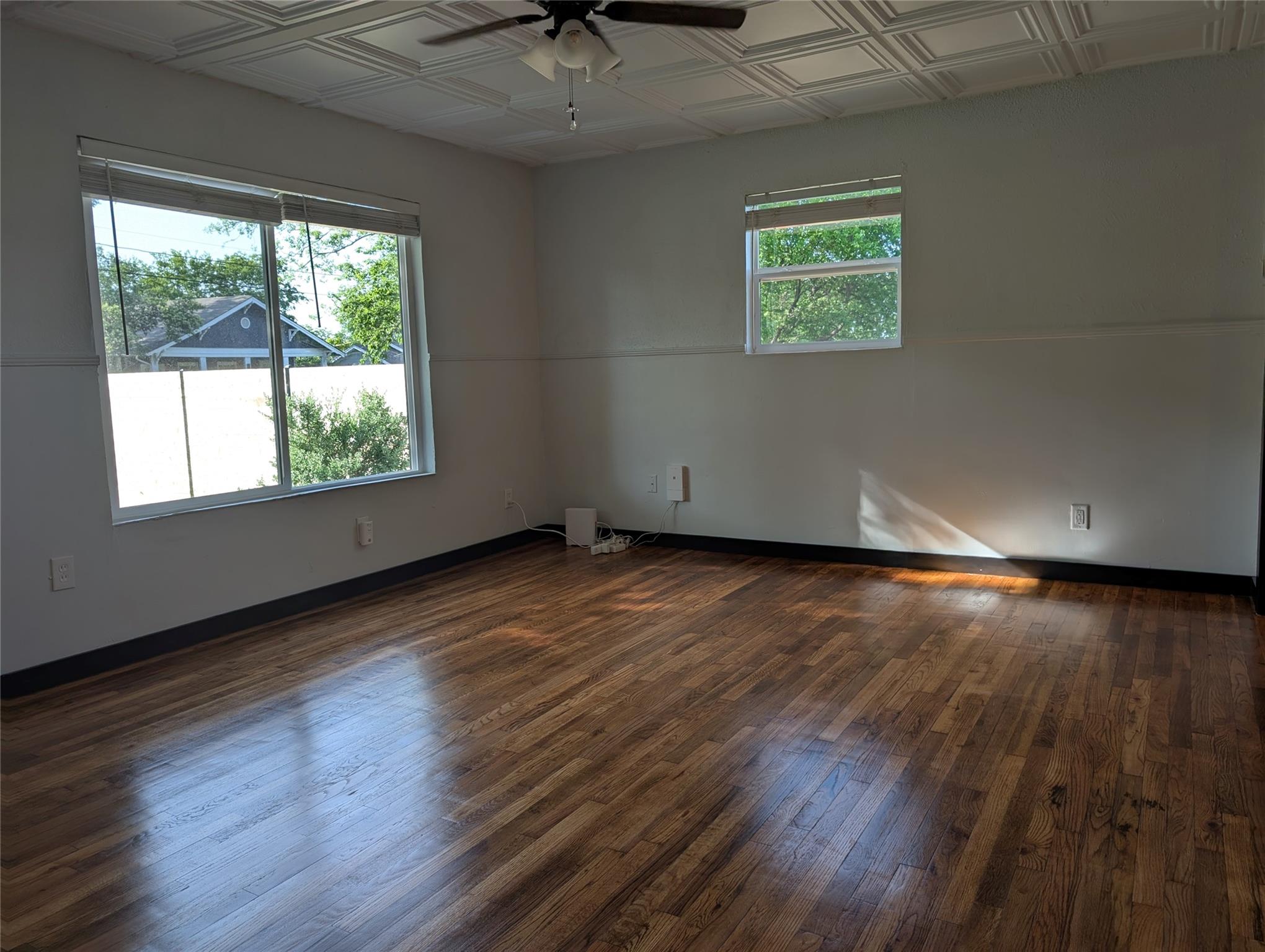 6915 Providence Ave, Austin, TX 78752