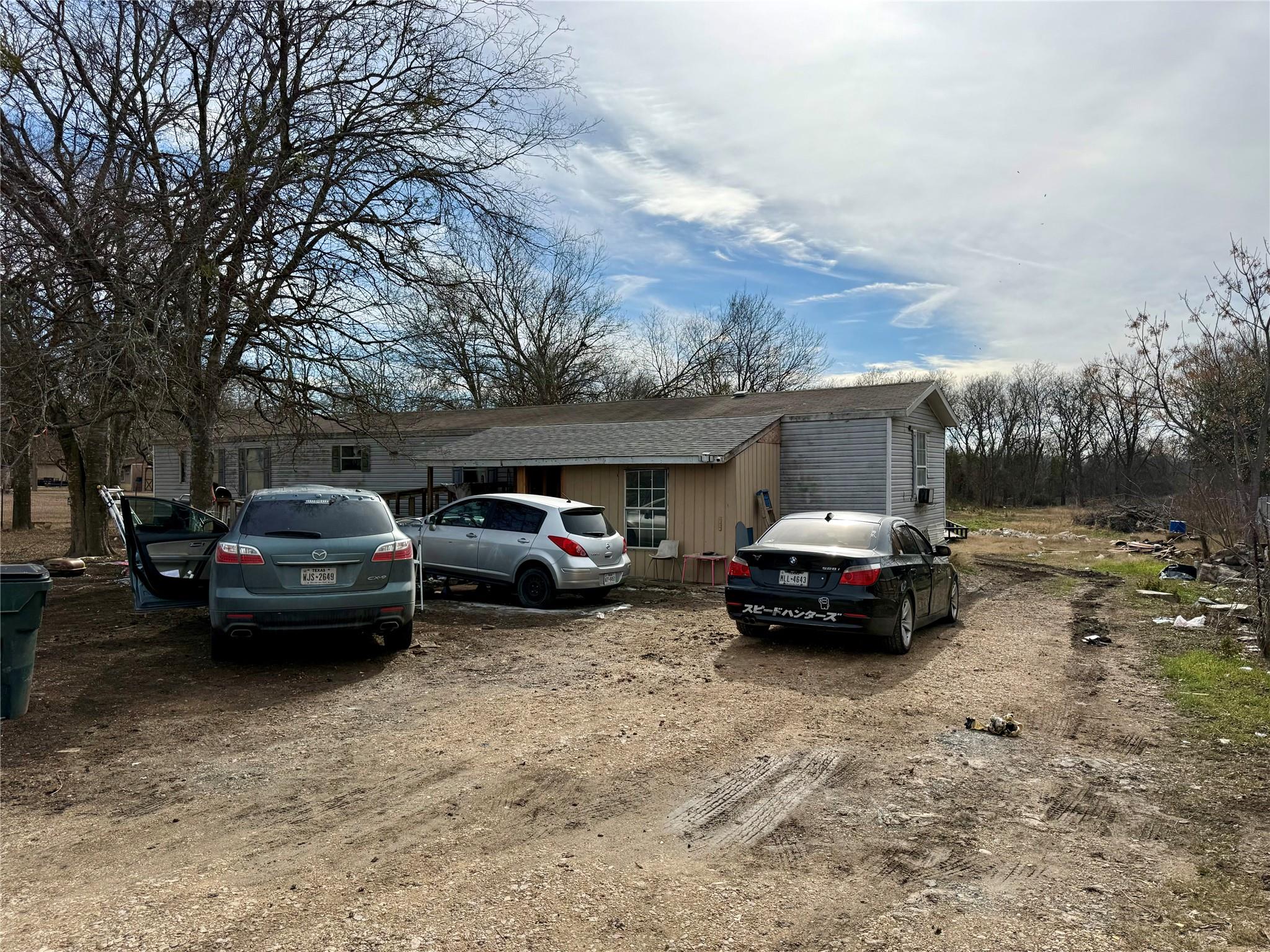 330 Joe Robinson Dr, Kyle, TX 78640