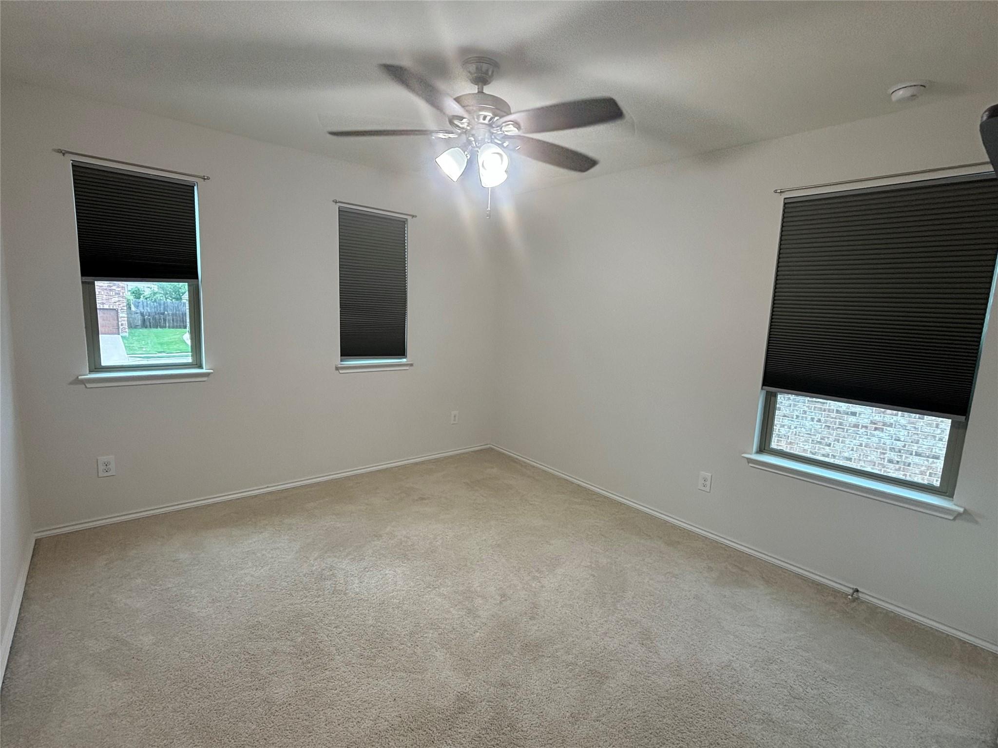 1012 Rio Azul Cv, Leander, TX 78641