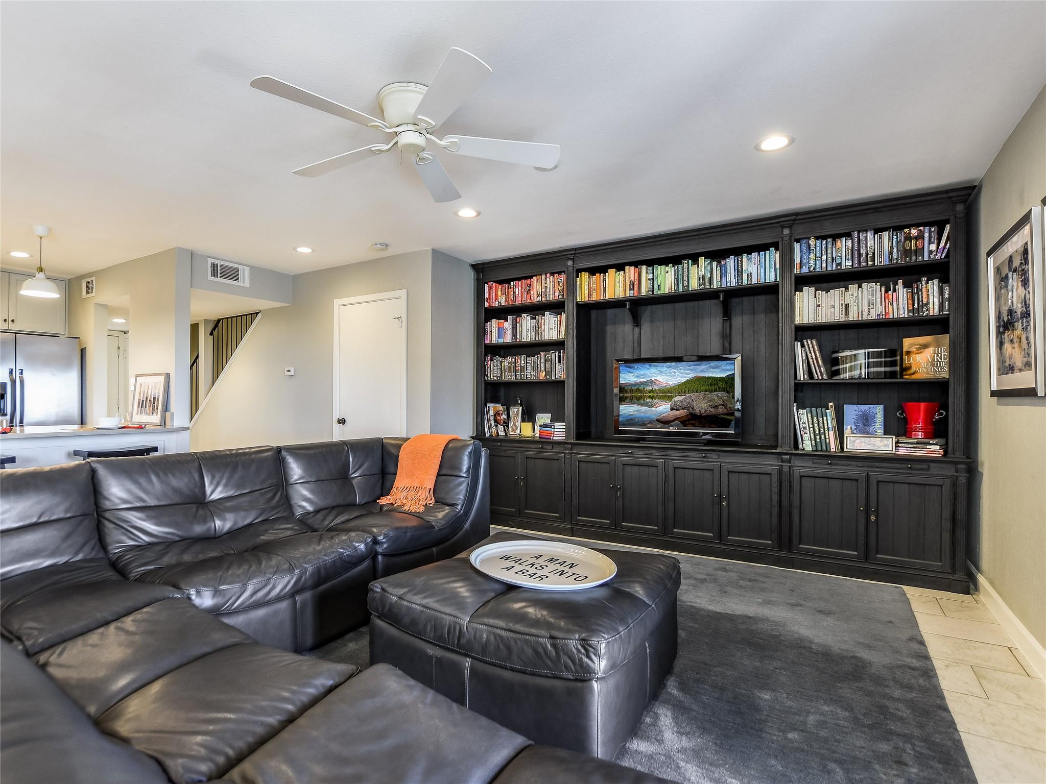 6501 E Hill Dr # 125, Austin, TX 78731