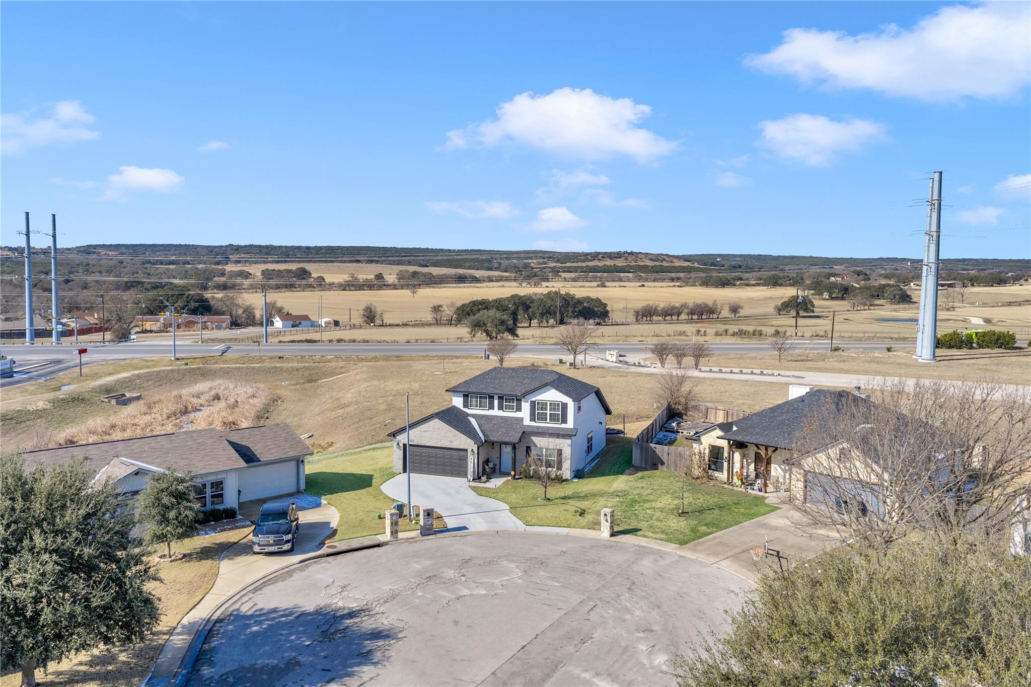 101 Cailin Ct, Burnet, TX 78611