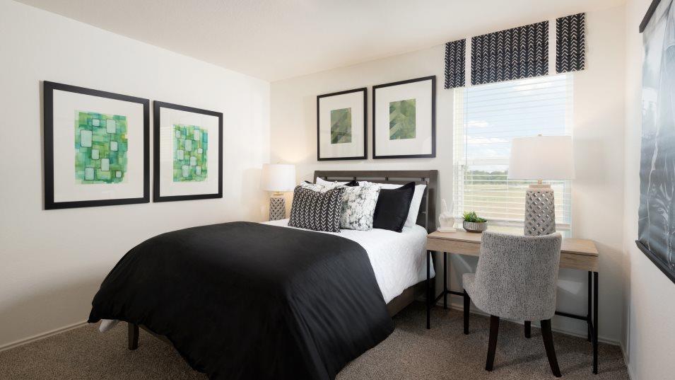 133 BUGBEE, Kyle, TX 78640