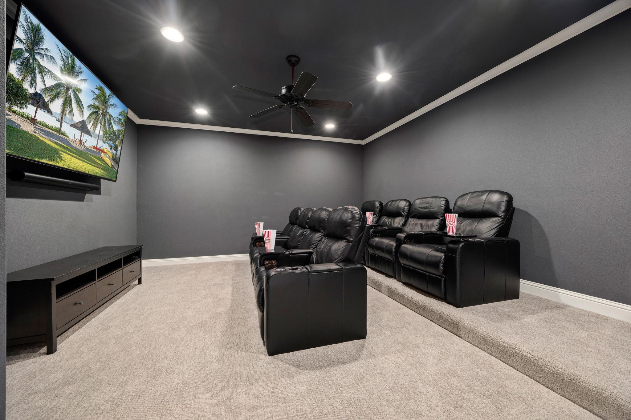 875 Spectacular Bid Dr, Austin, TX 78737