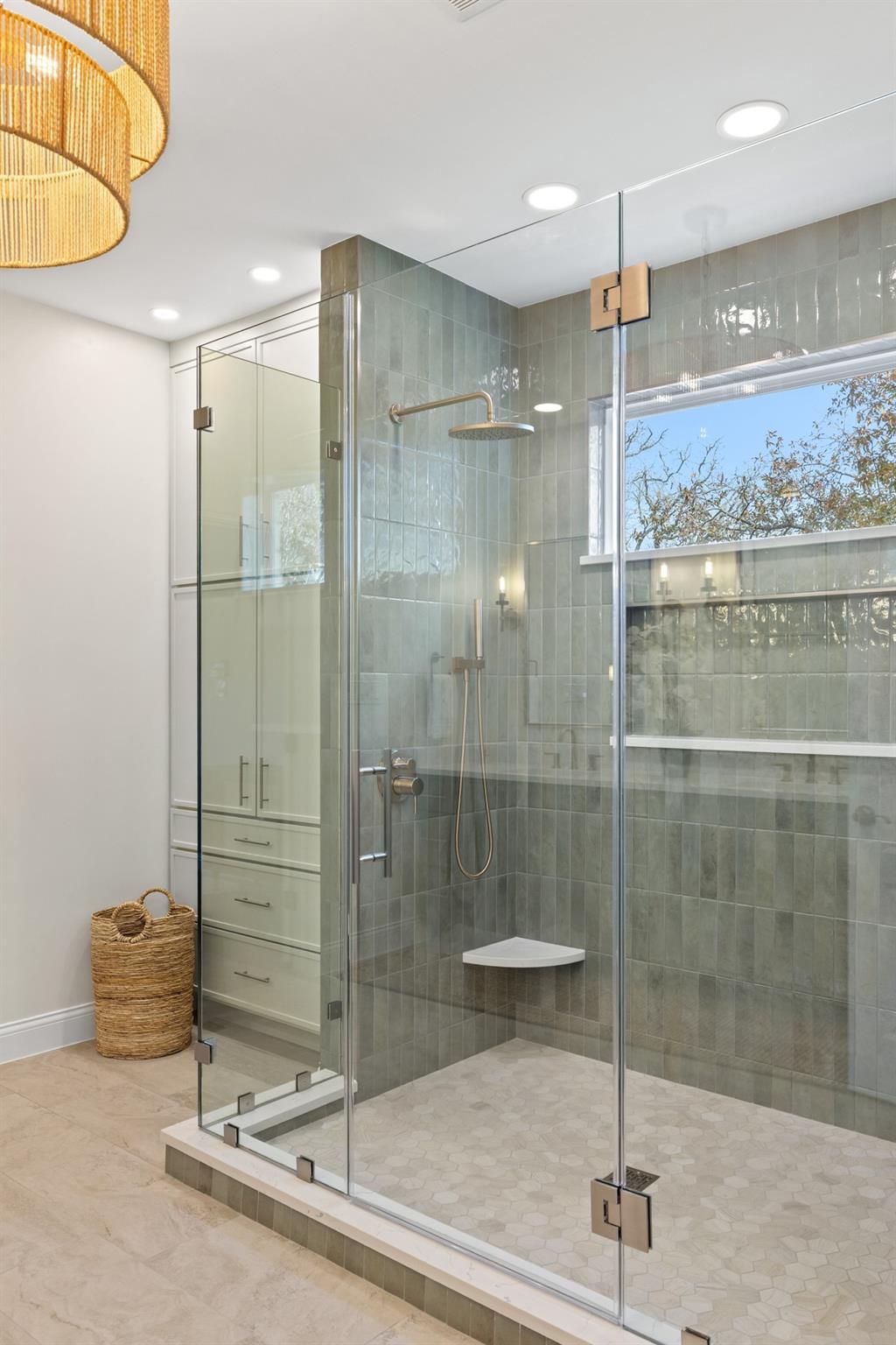 7916 Crandall Rd, Austin, TX 78739