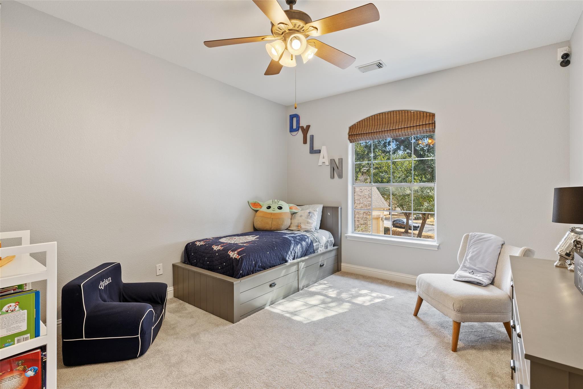 7916 Crandall Rd, Austin, TX 78739