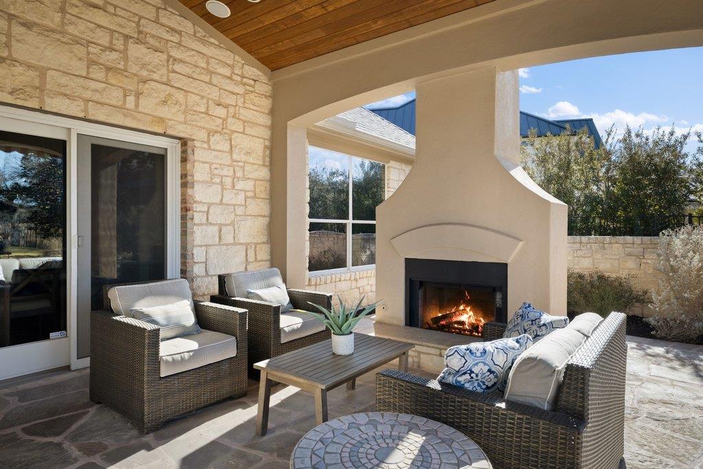 7916 Crandall Rd, Austin, TX 78739