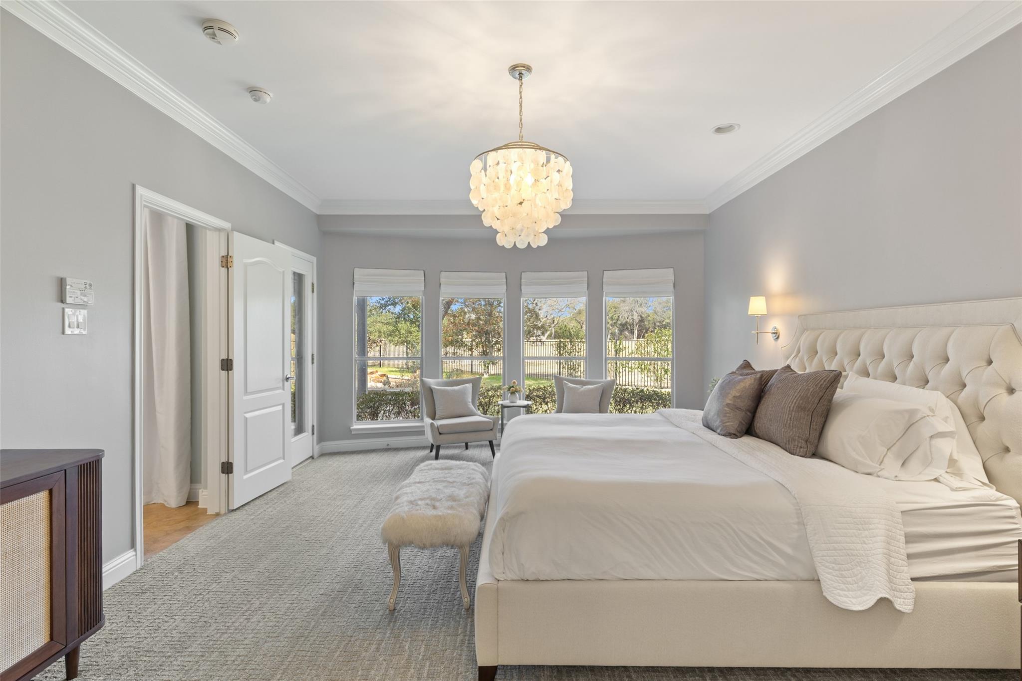 7916 Crandall Rd, Austin, TX 78739