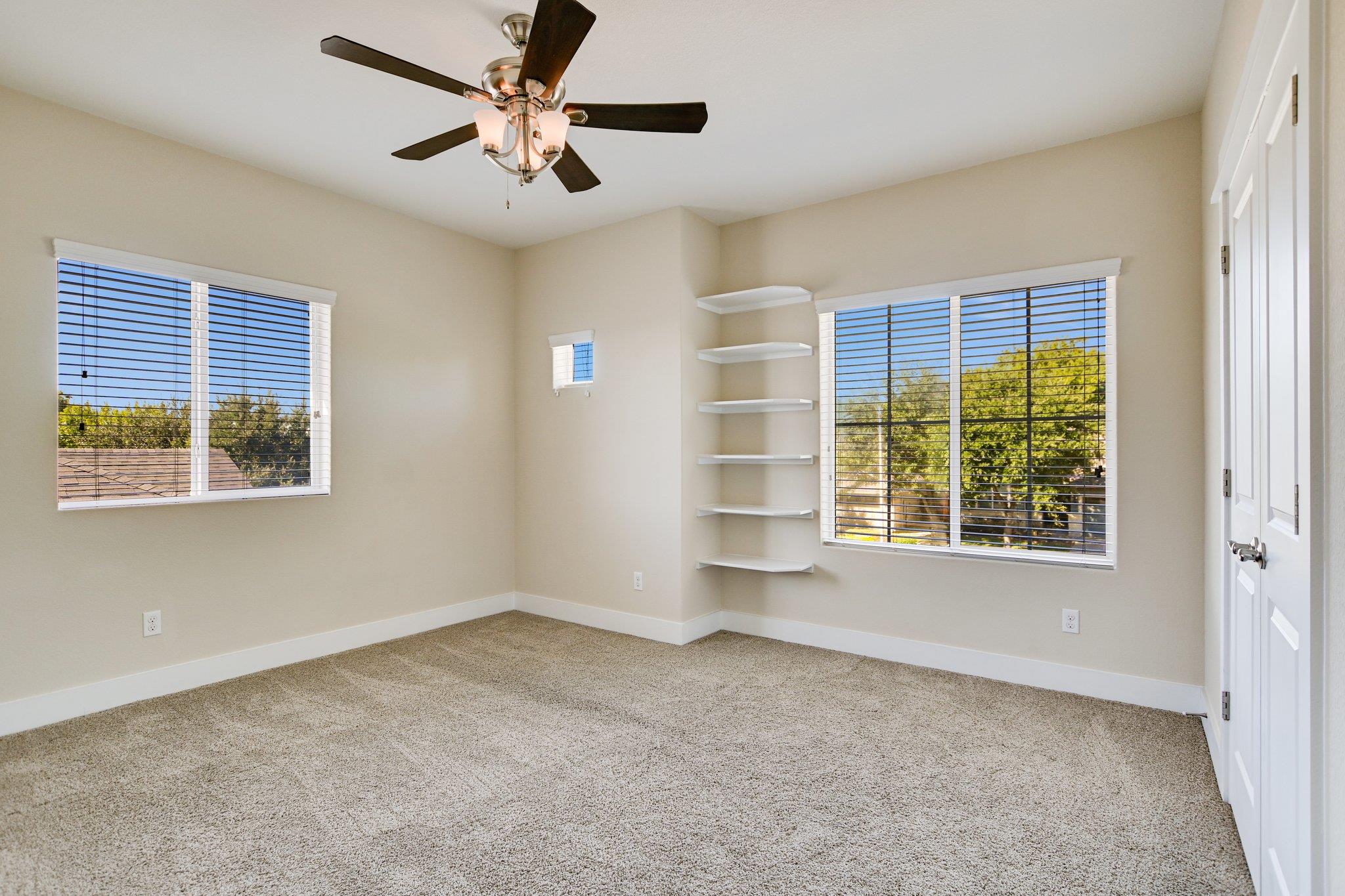 11913 Natures Bnd, Austin, TX 78753