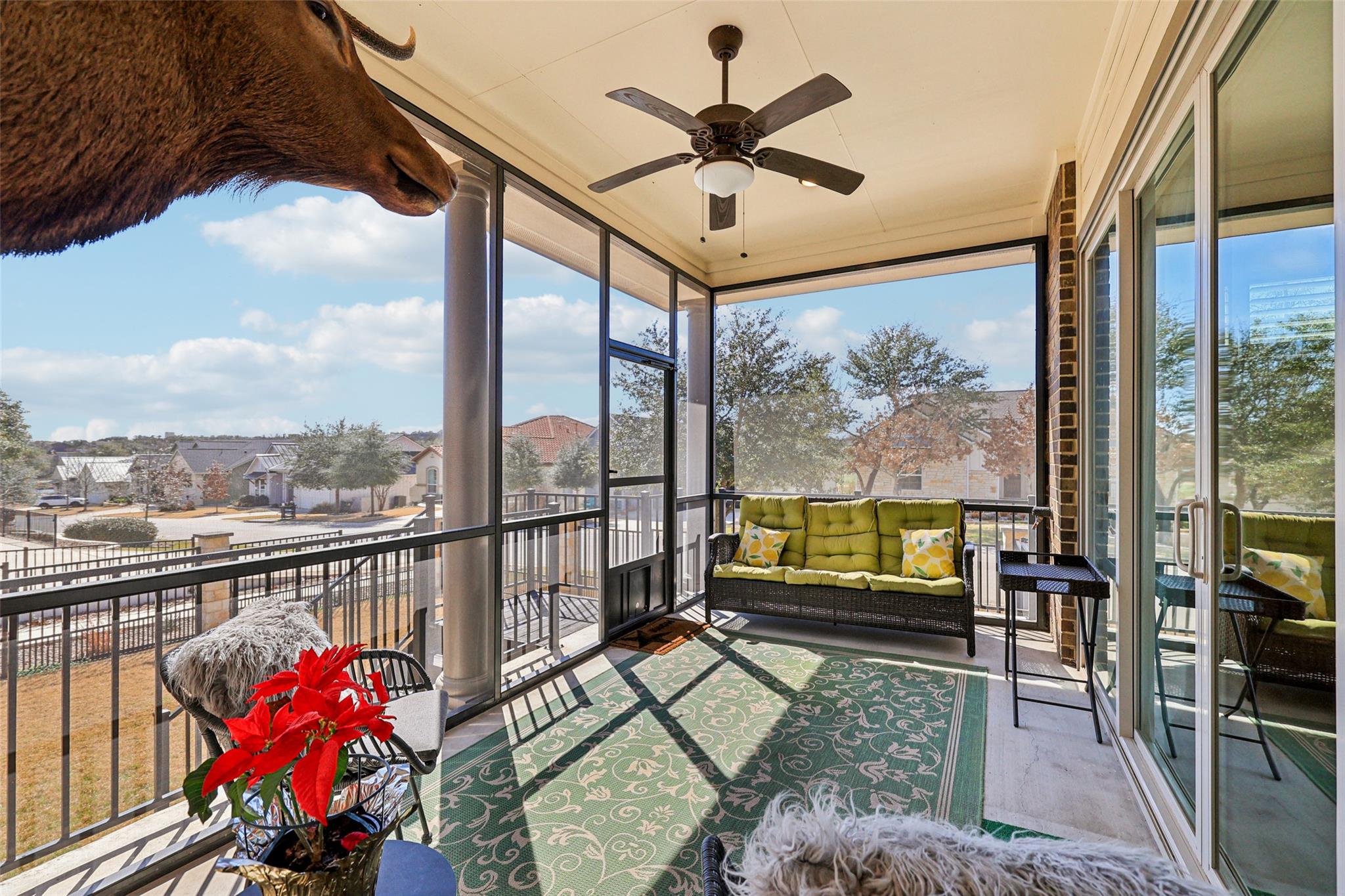 259 Sowing Oak Dr, San Marcos, TX 78666