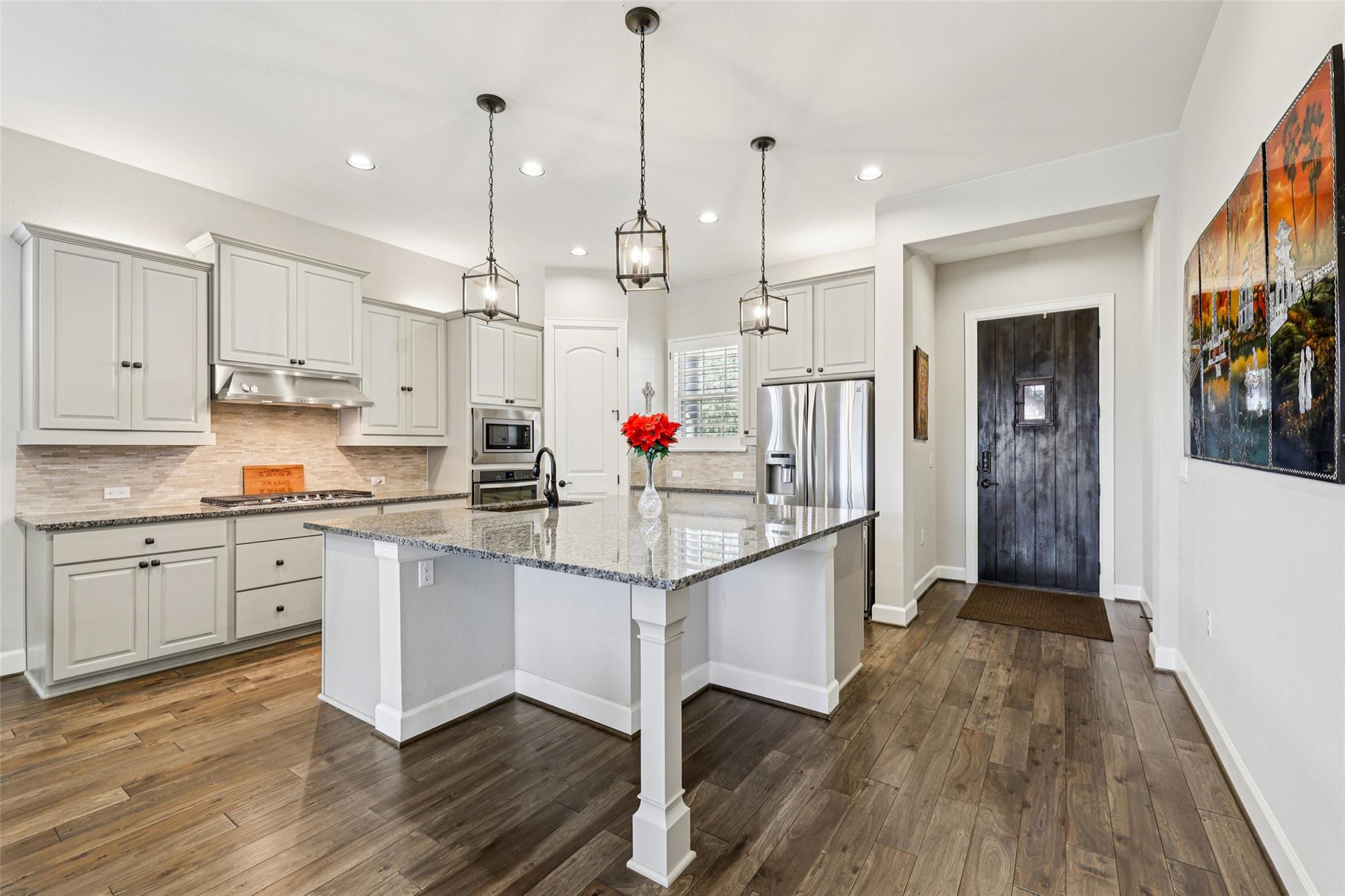 259 Sowing Oak Dr, San Marcos, TX 78666