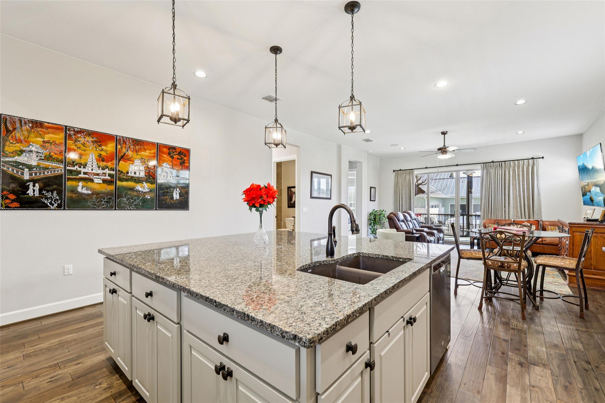 259 Sowing Oak Dr, San Marcos, TX 78666