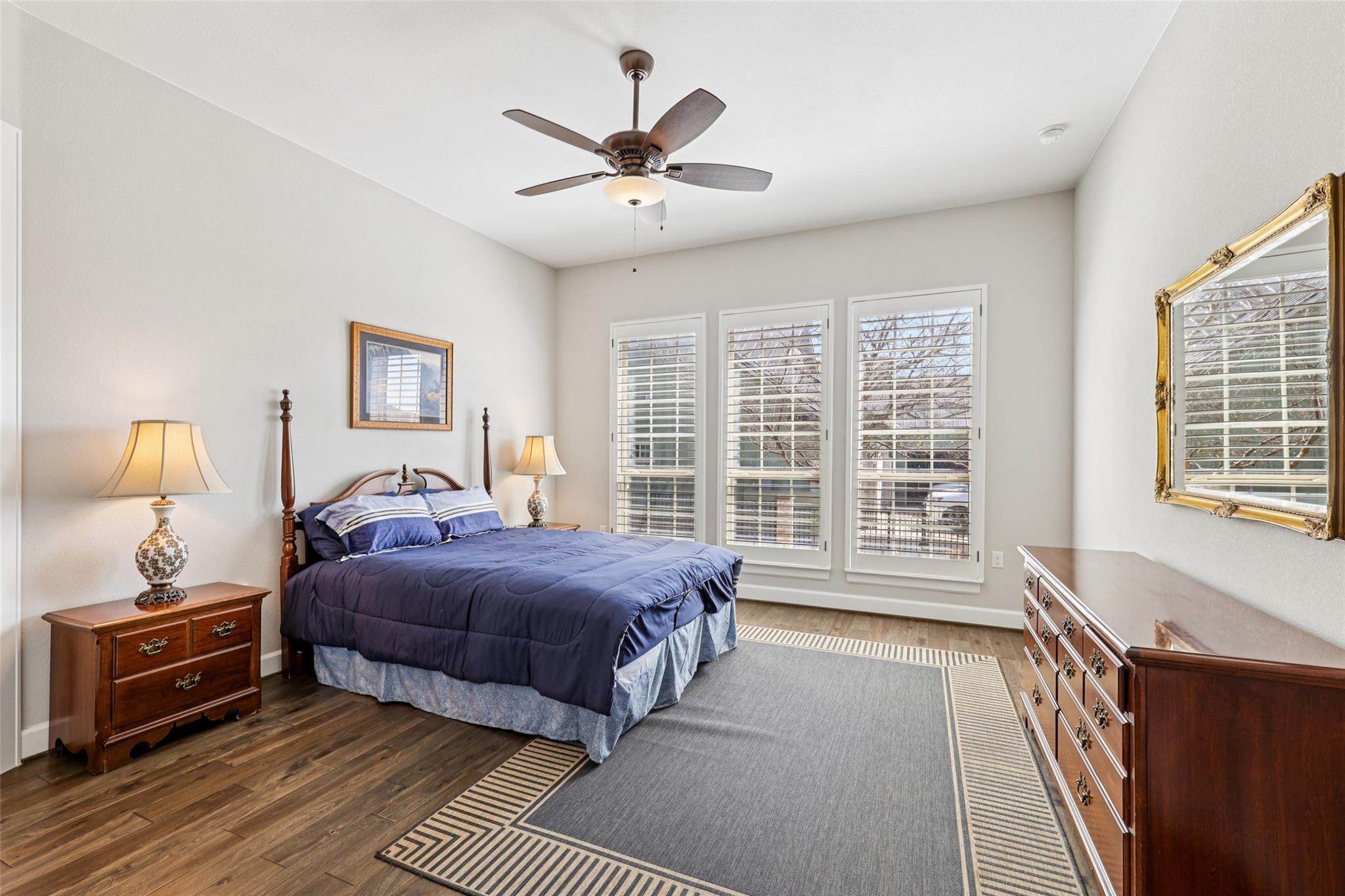 259 Sowing Oak Dr, San Marcos, TX 78666