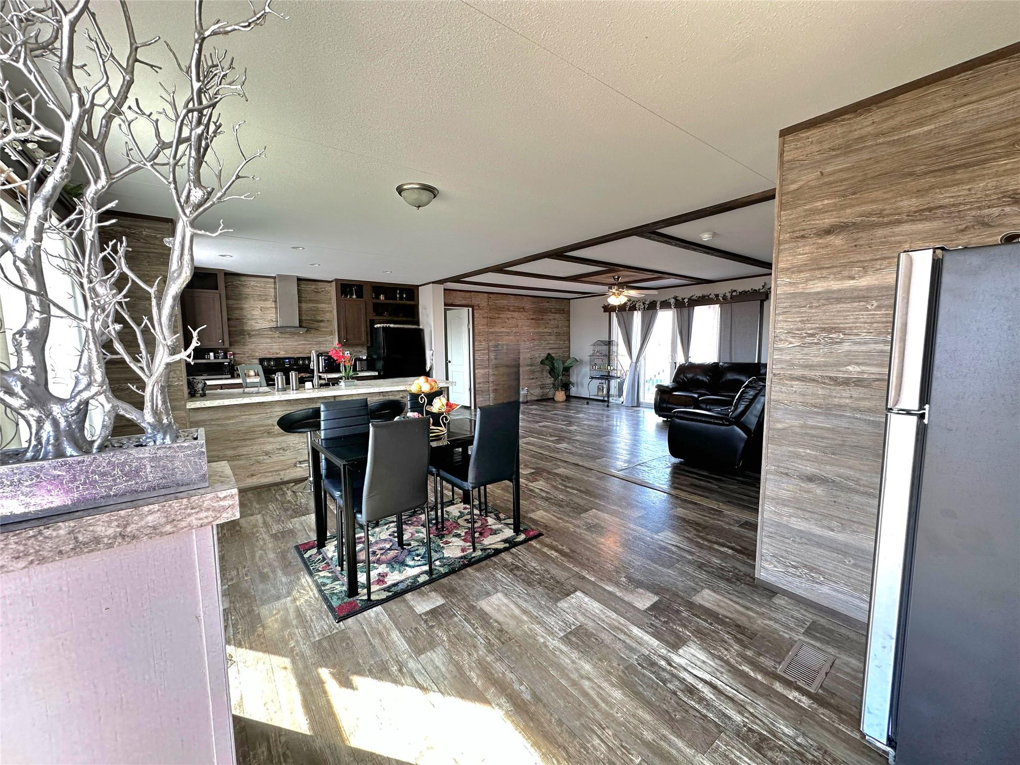 3278 County Road 417, Thorndale, TX 76577