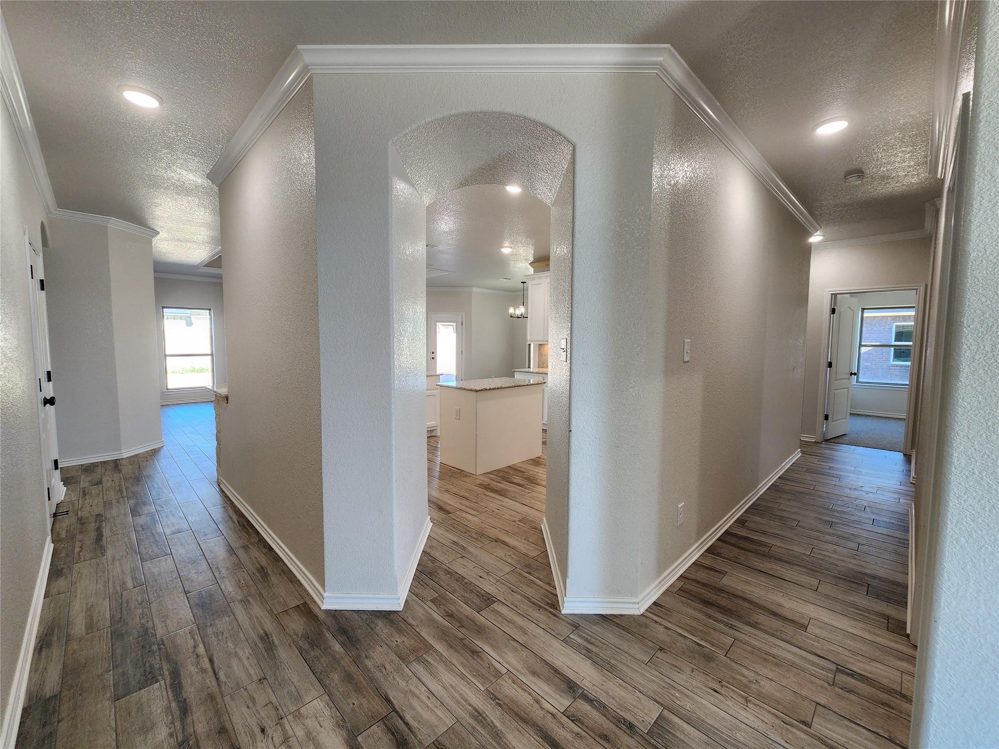 724 Golden Eagle Dr, Salado, TX 76571