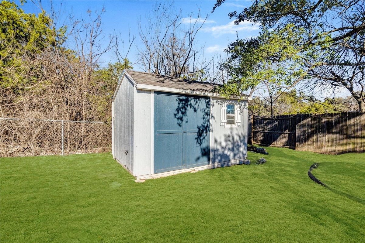 8204 Williamson Creek Dr, Austin, TX 78736