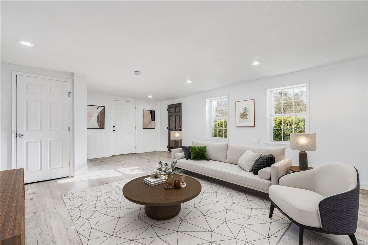 8204 Williamson Creek Dr, Austin, TX 78736